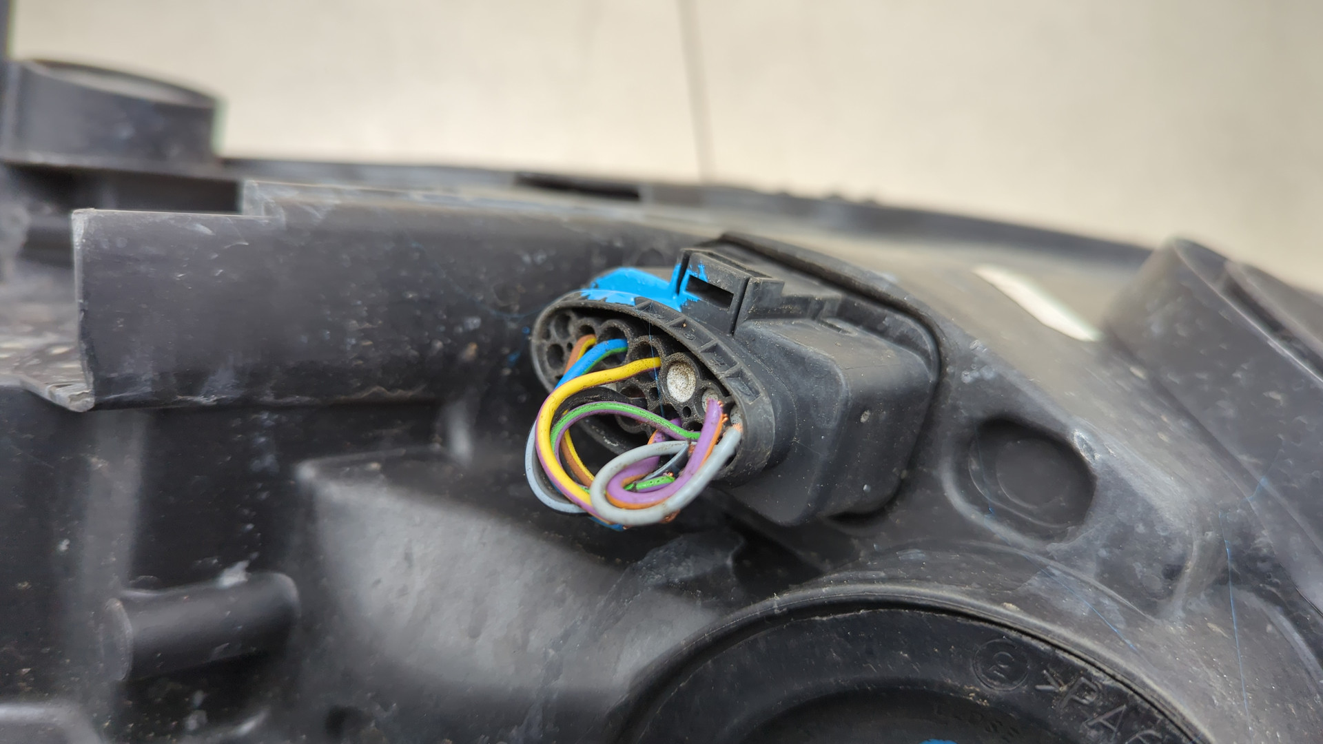 Фара правая