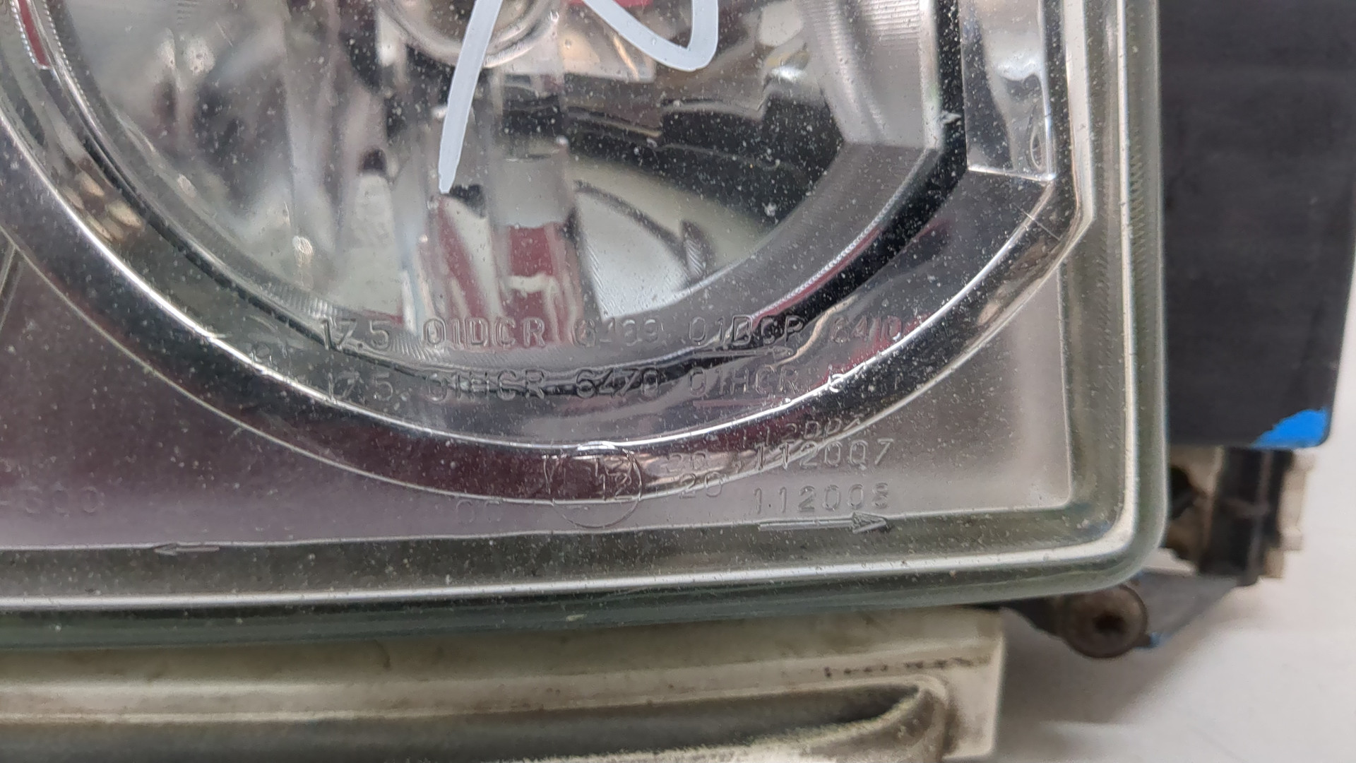 Фара правая