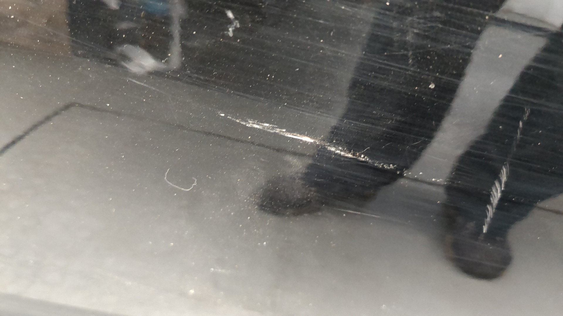 Дверь передняя левая