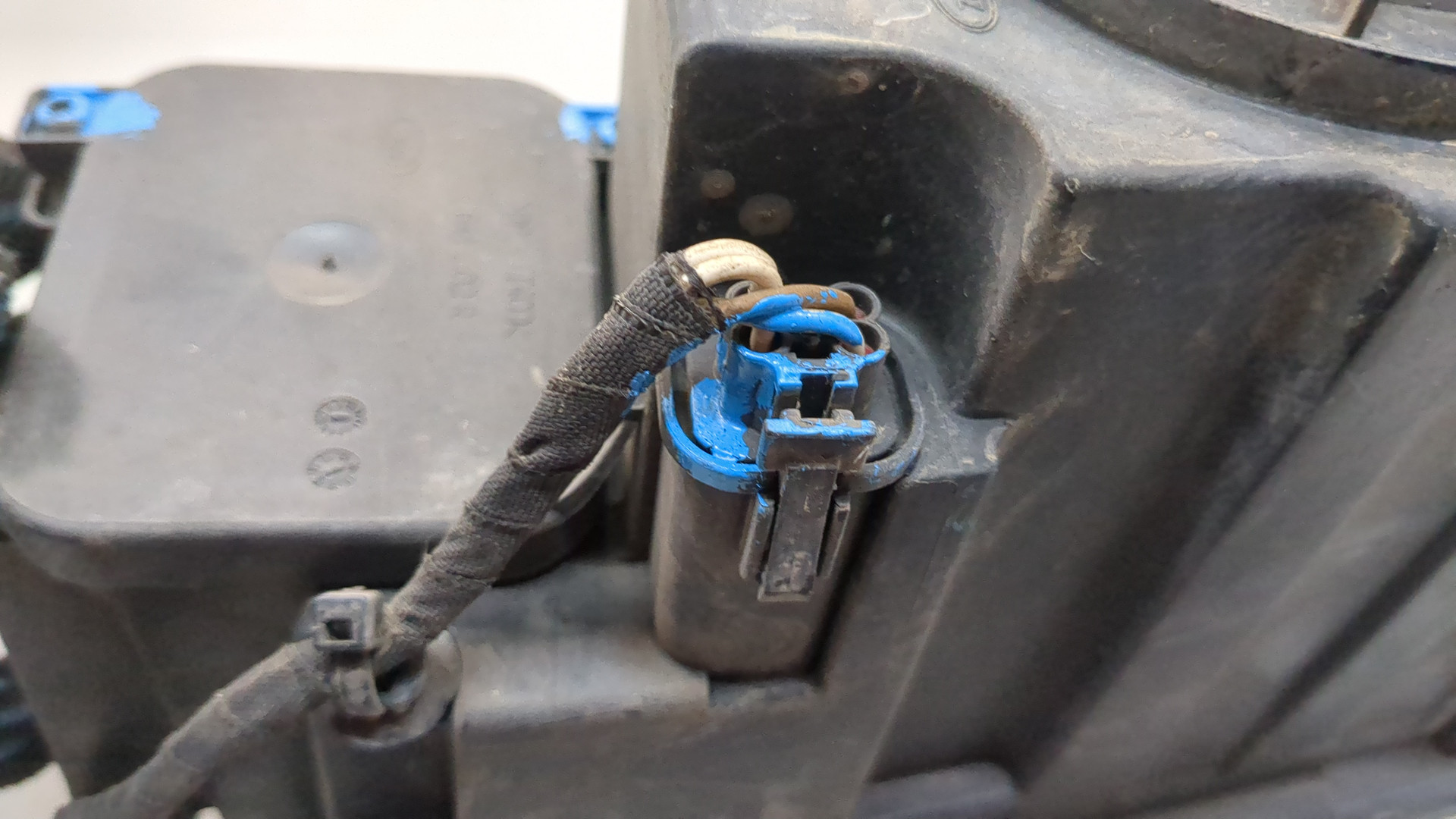 Фара противотуманная правая