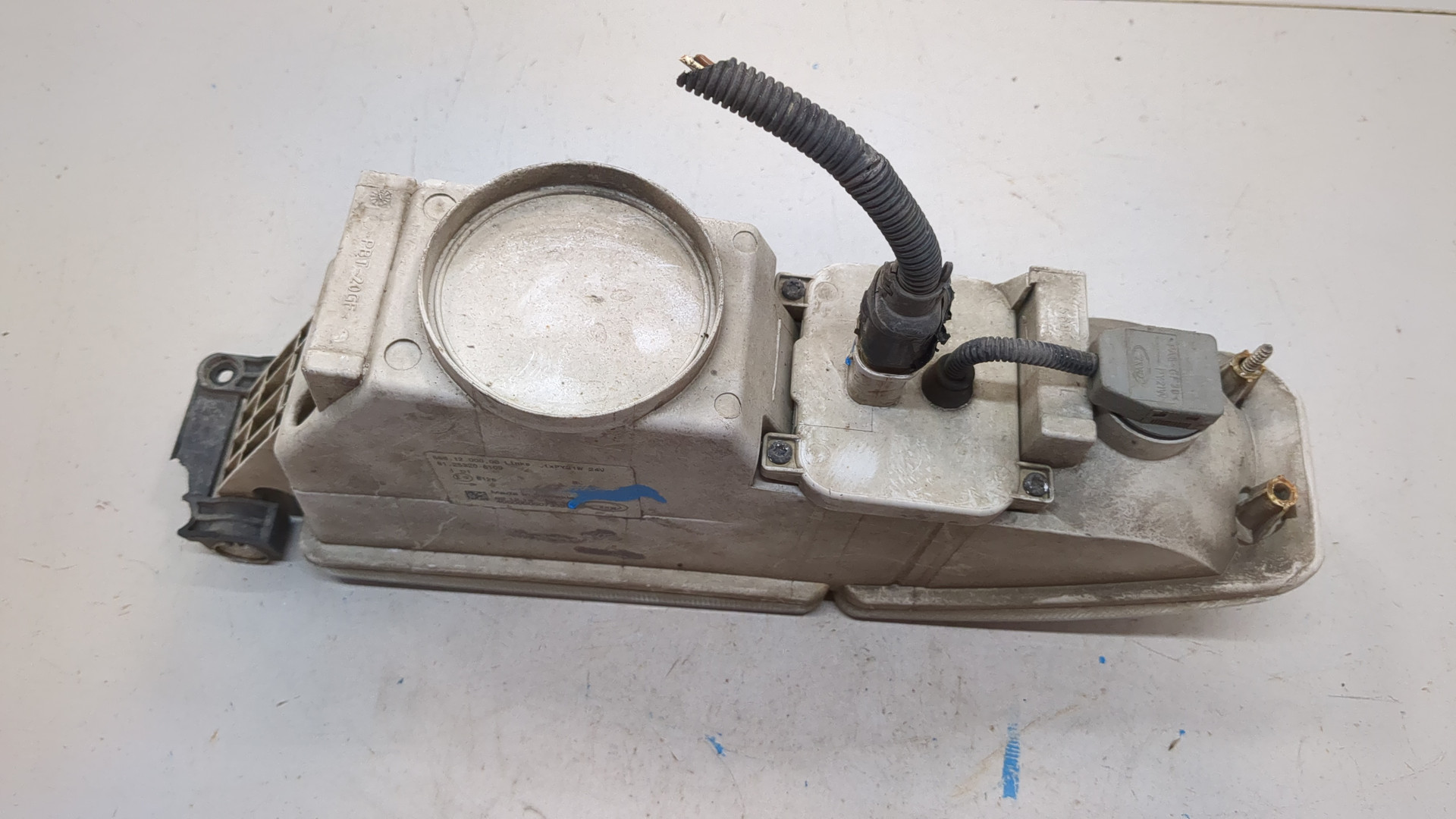 Повторитель на крыло левый