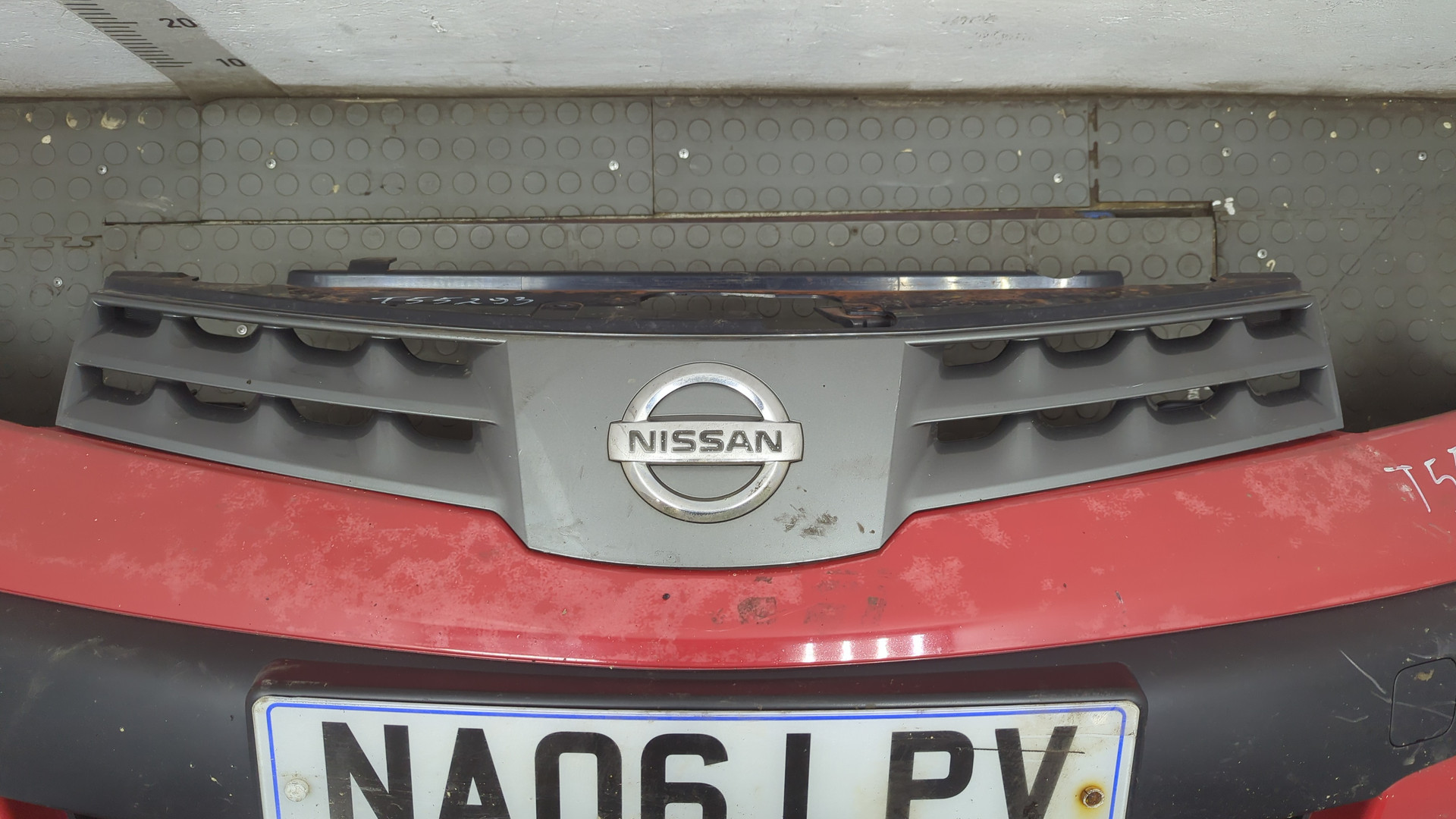 Бампер передний