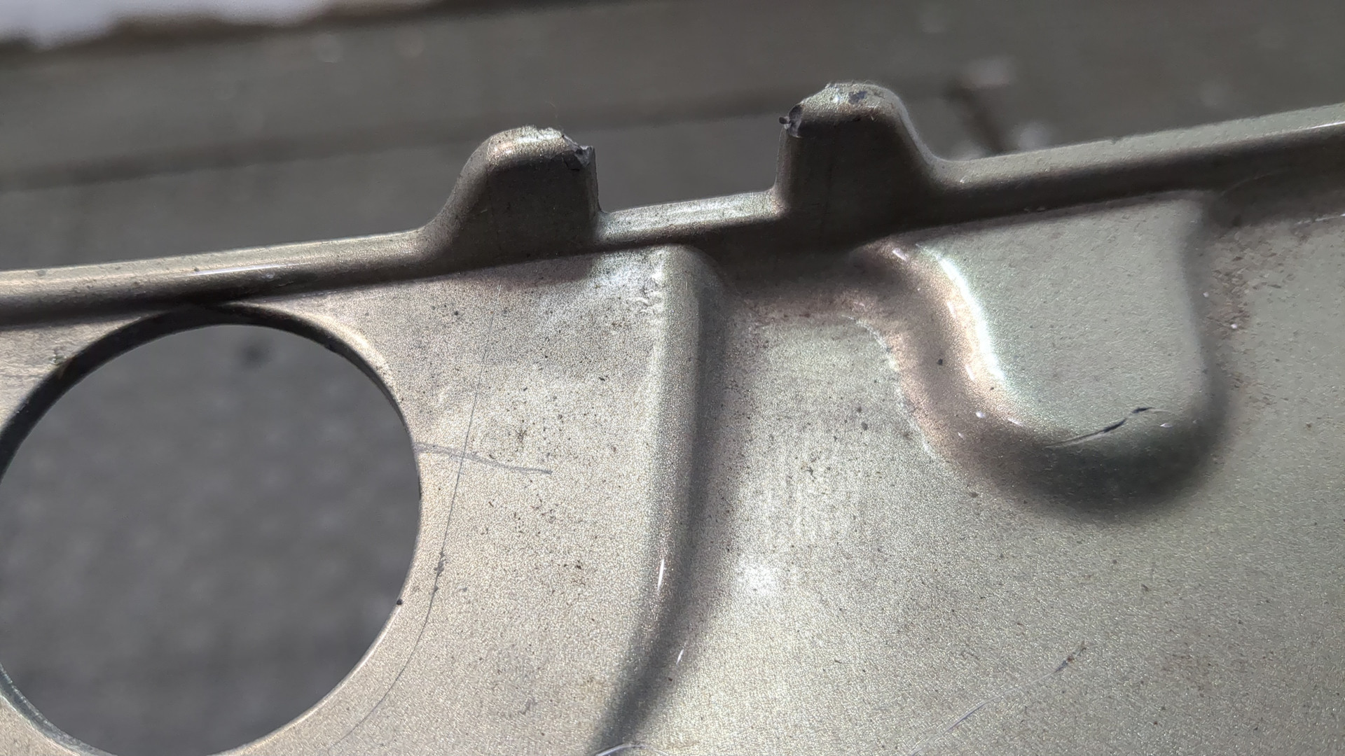 Бампер передний