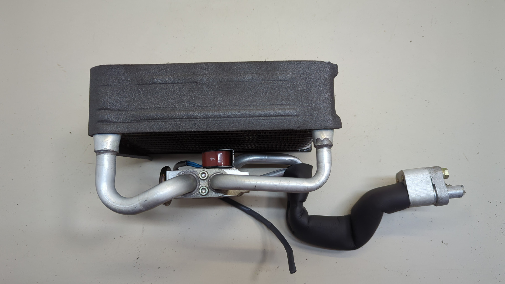 Радиатор кондиционера / конденсер