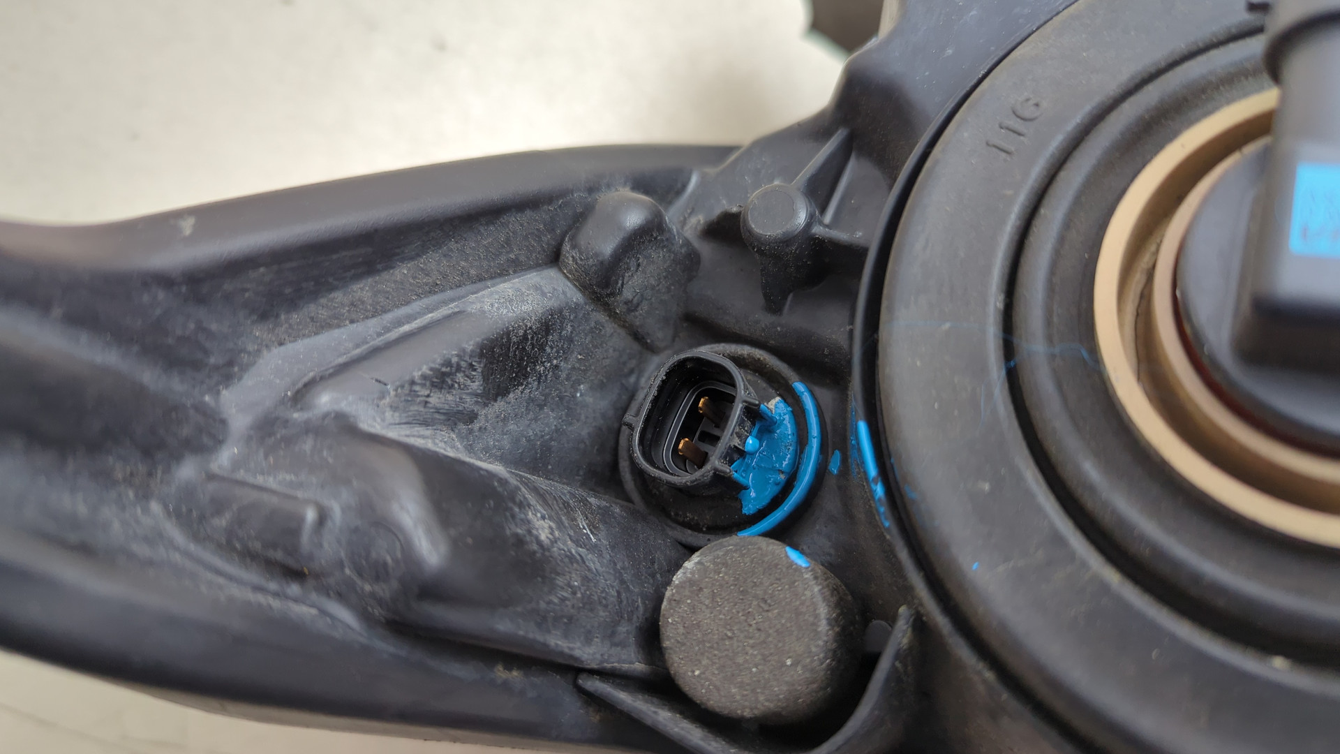 Фара правая