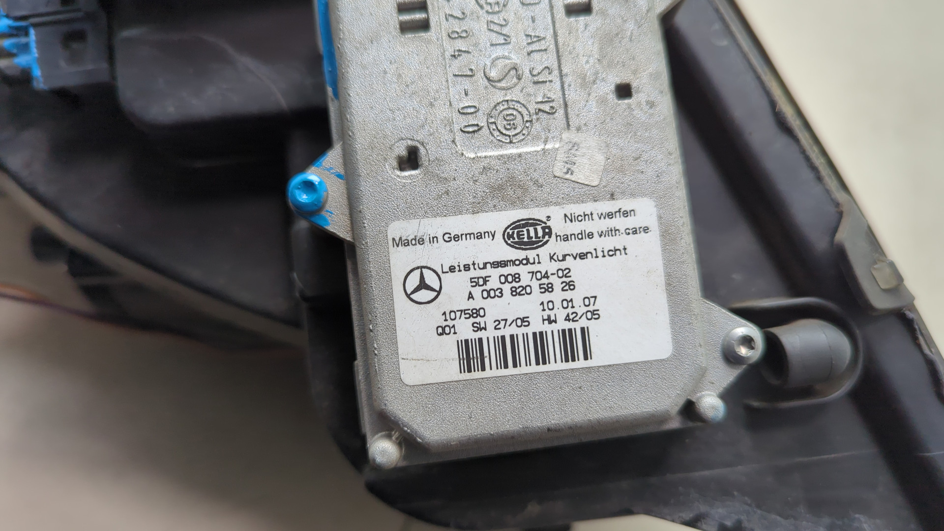 Фара правая