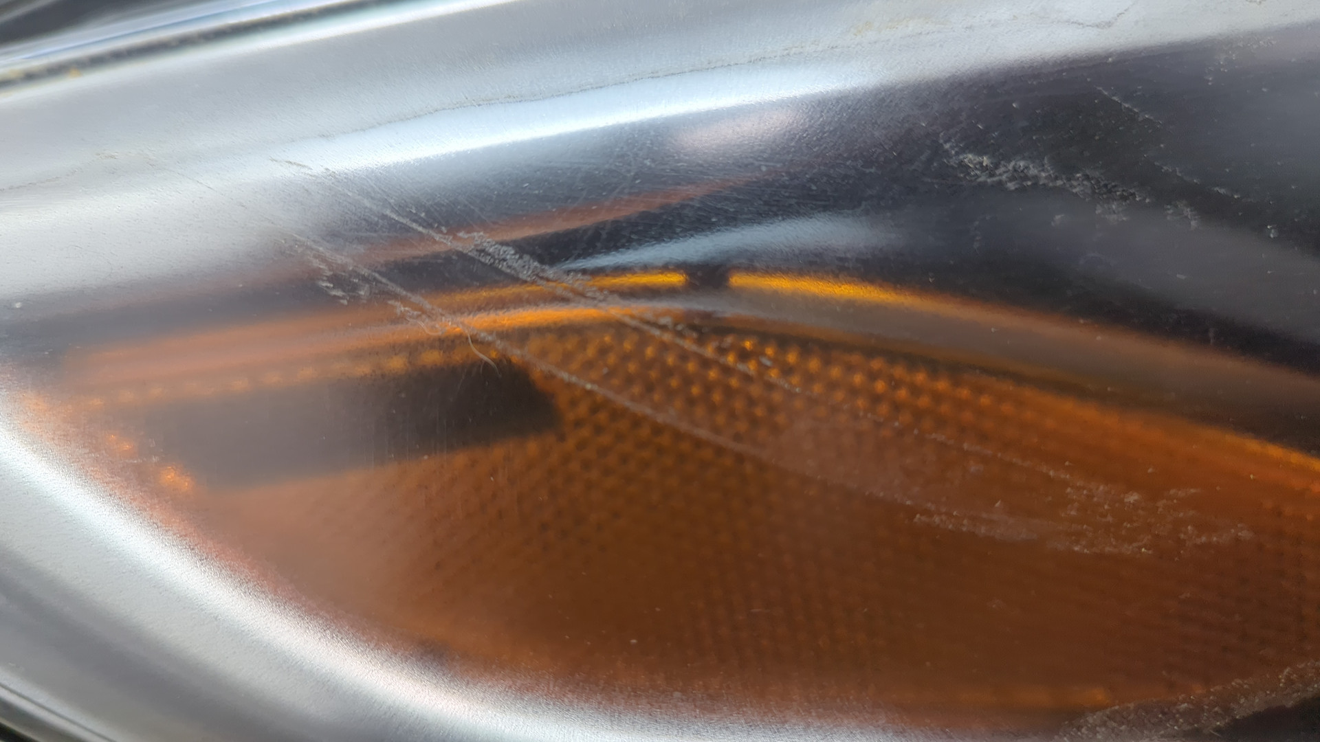 Фара правая