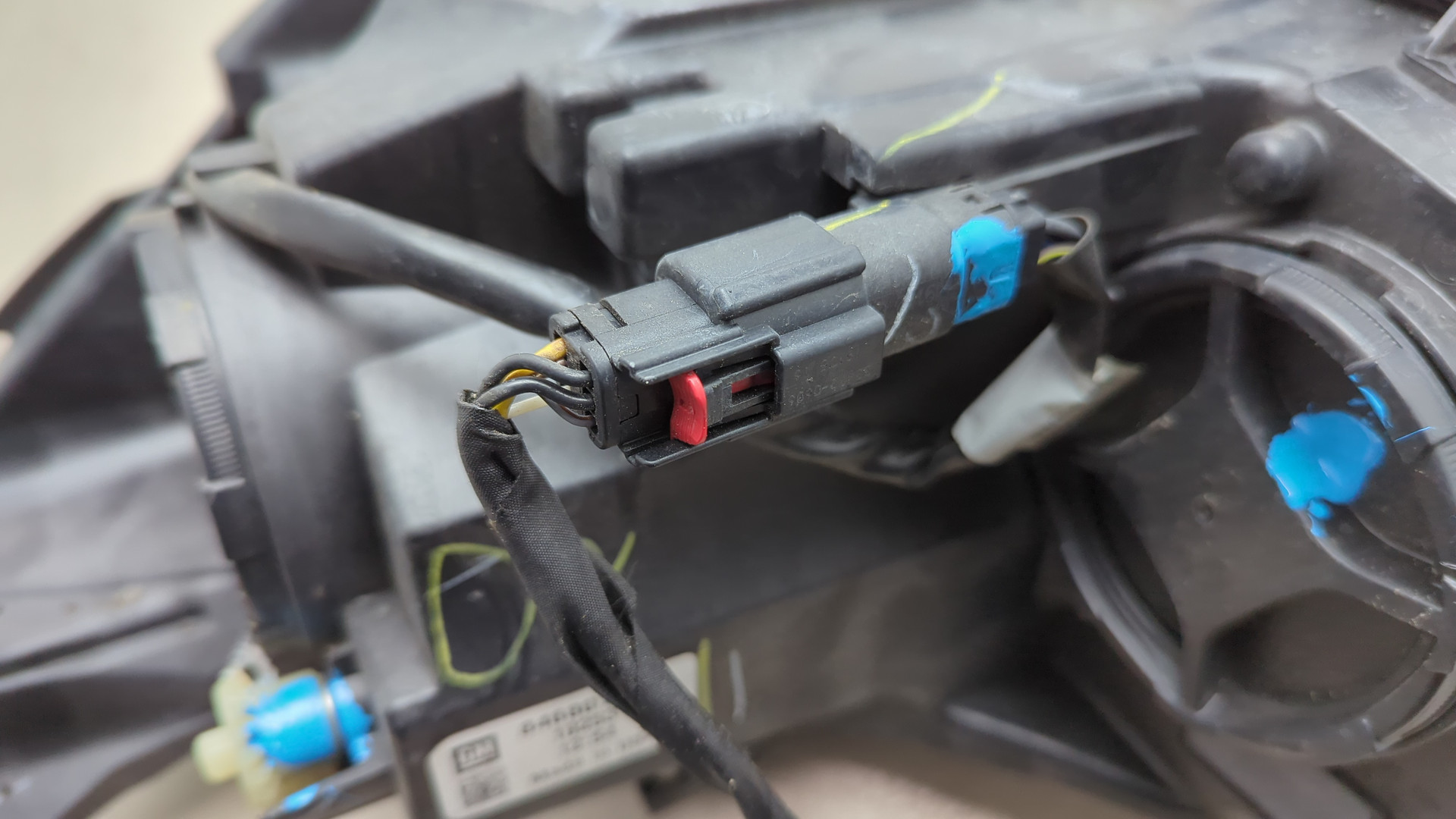 Фара правая