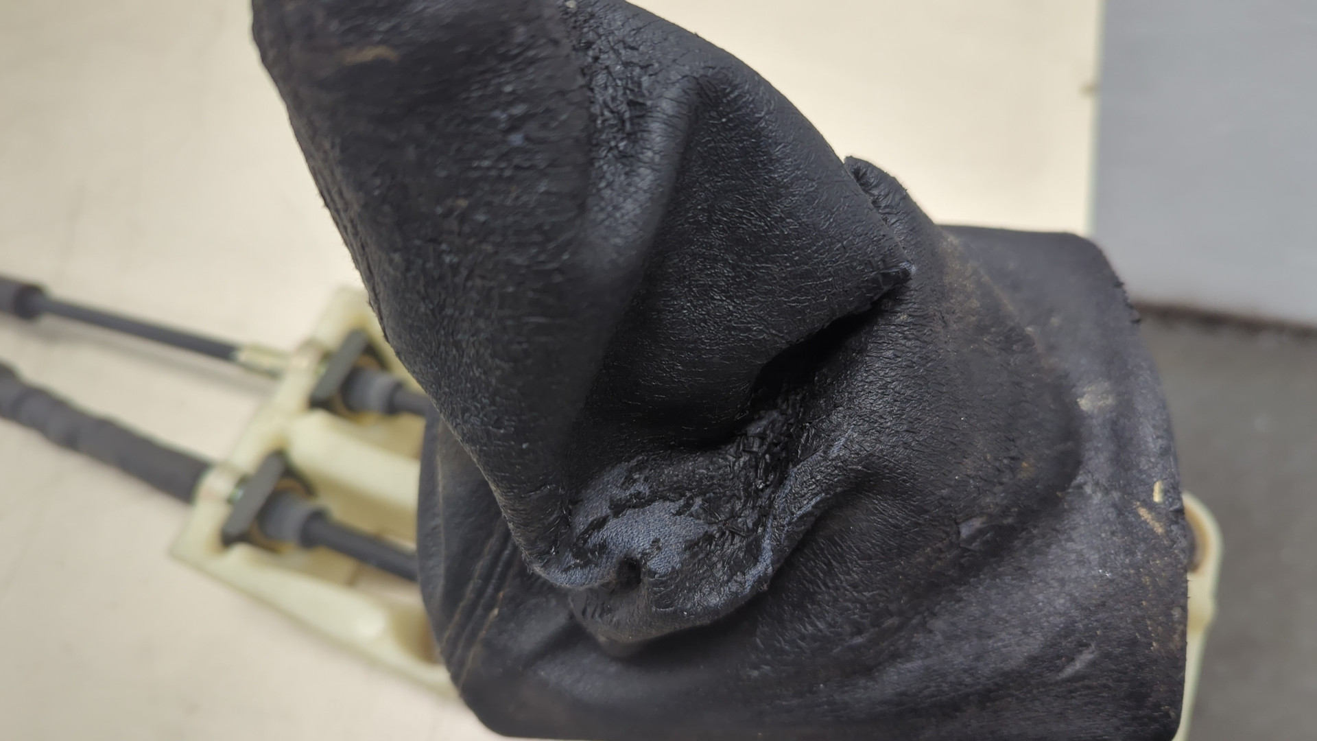 Кулиса МКПП / АКПП