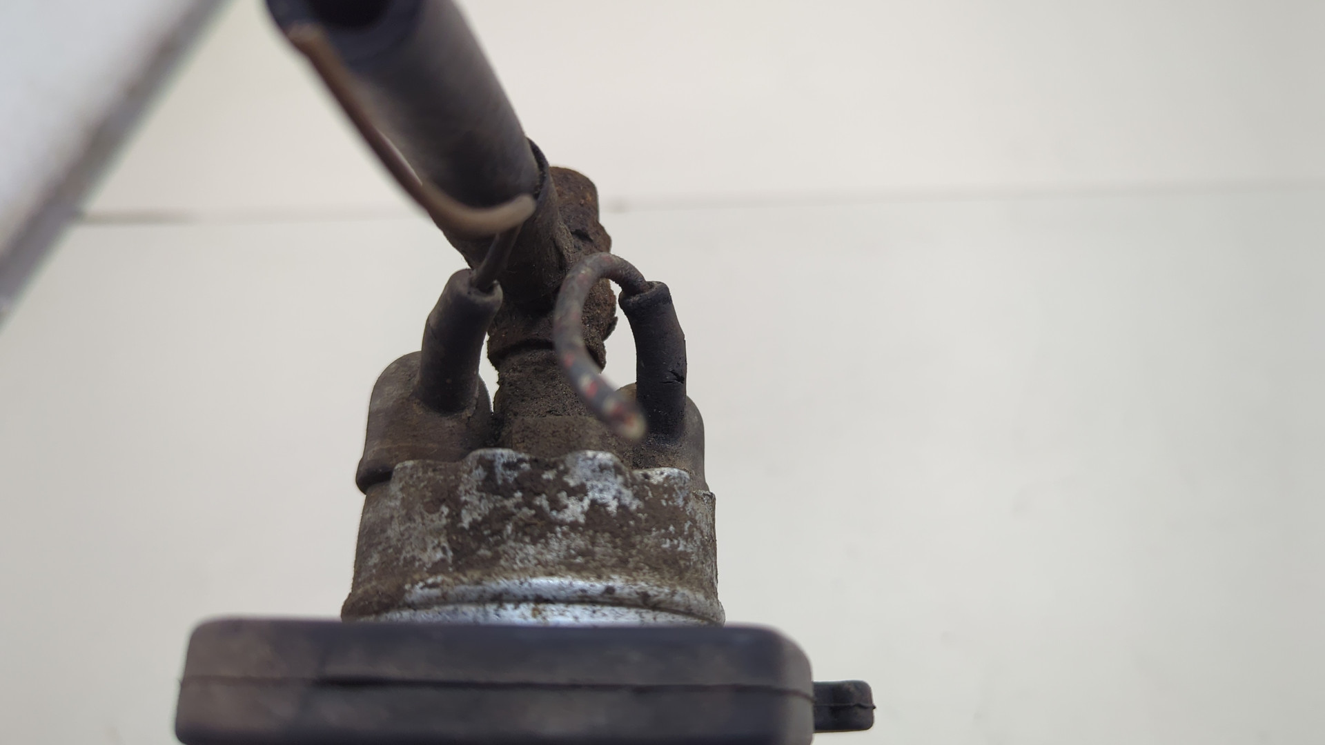 Насос топливный электрический