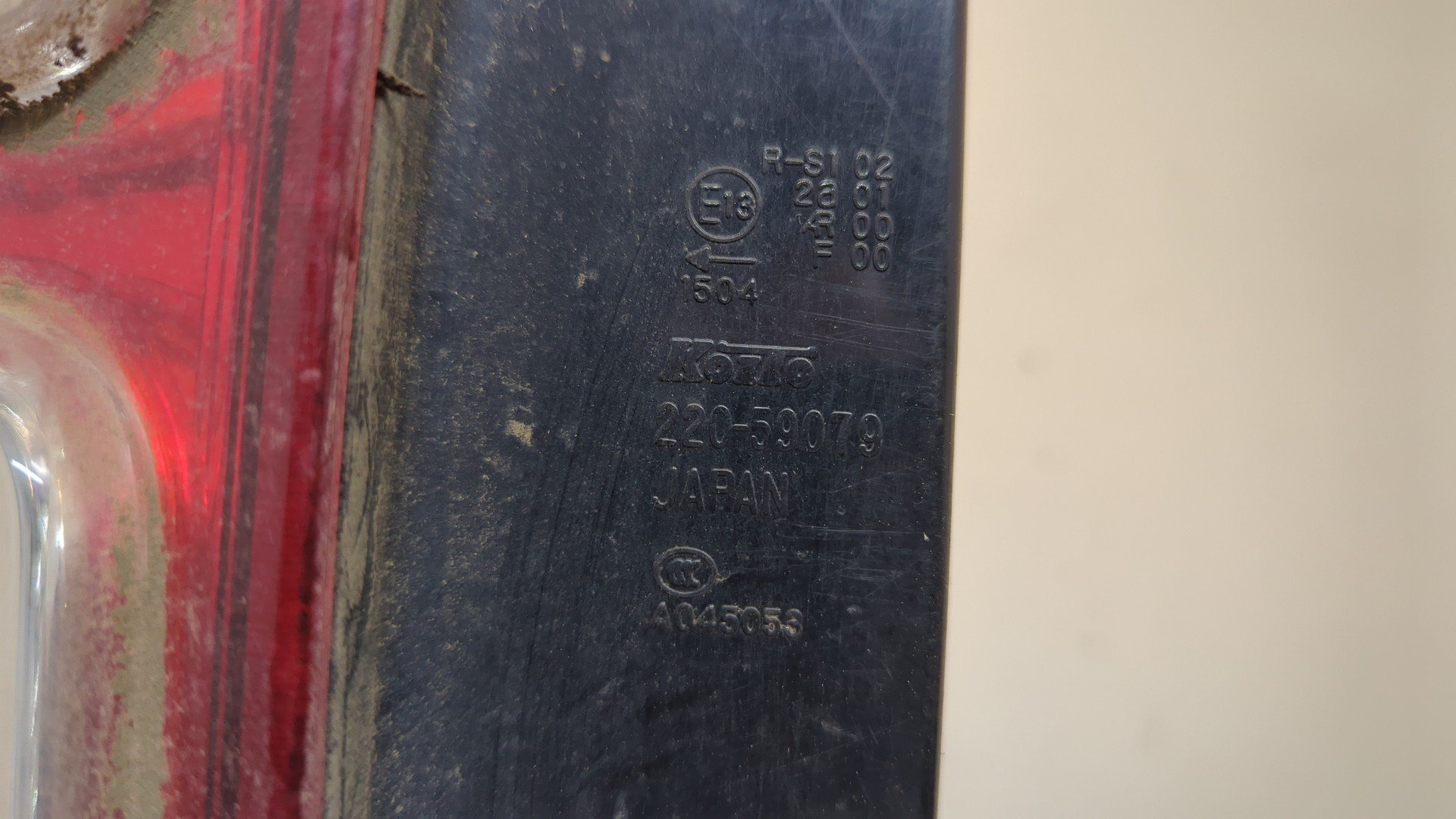 Фонарь задний левый