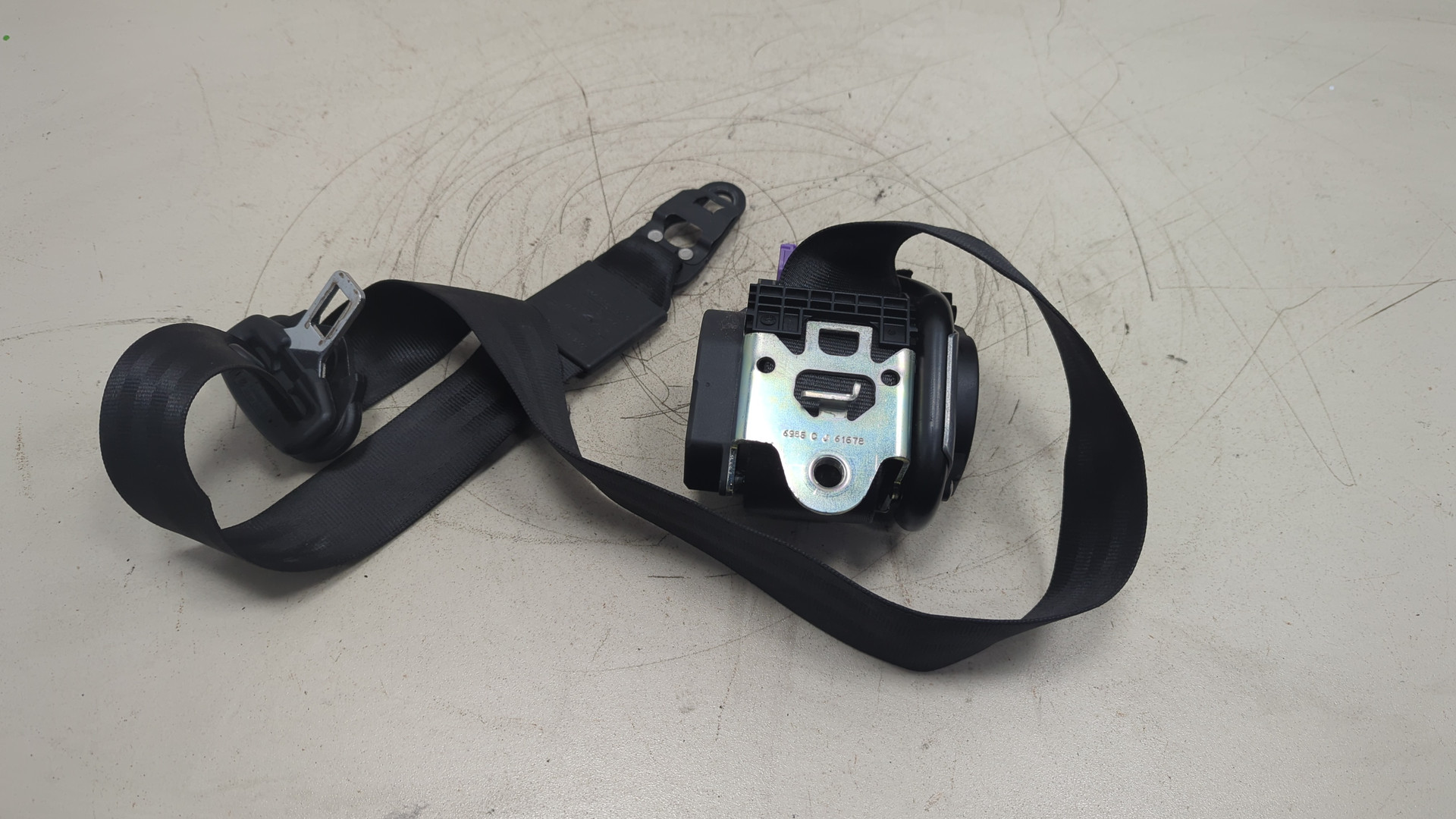 Ремень безопасности