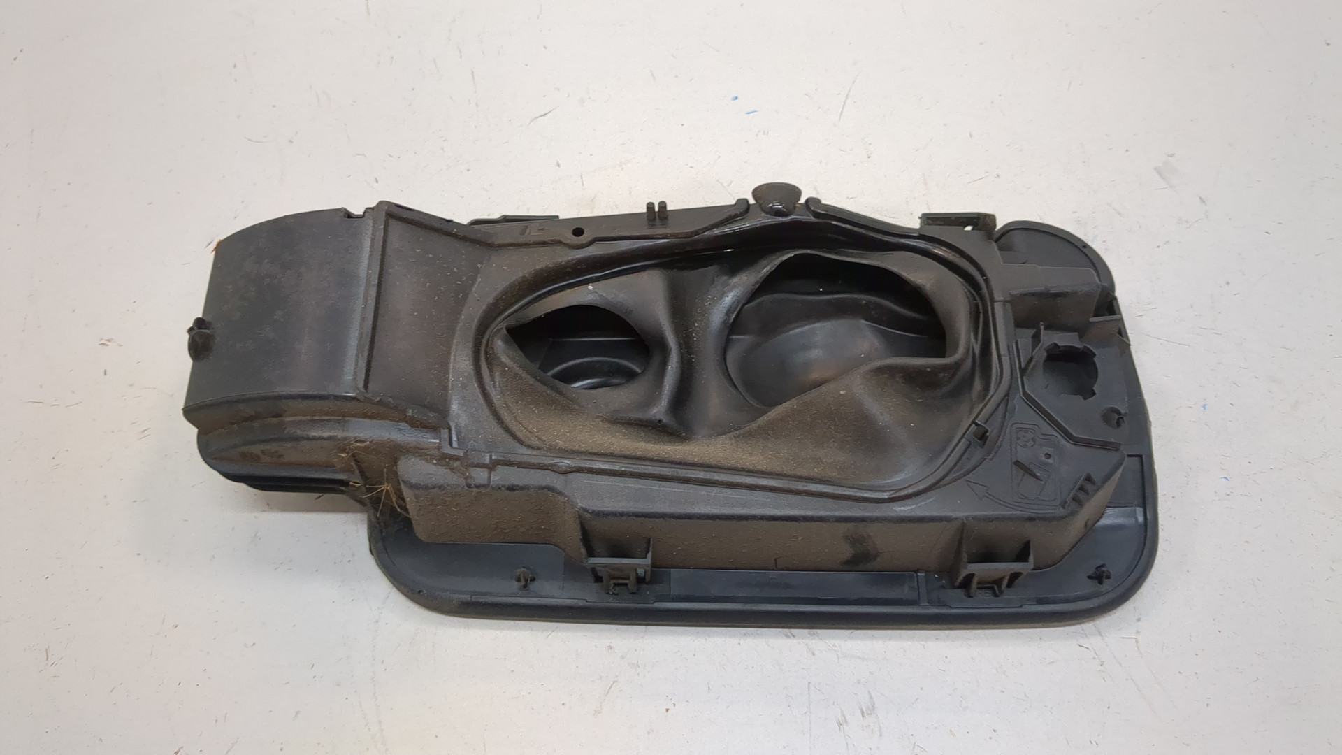 Лючок бензобака