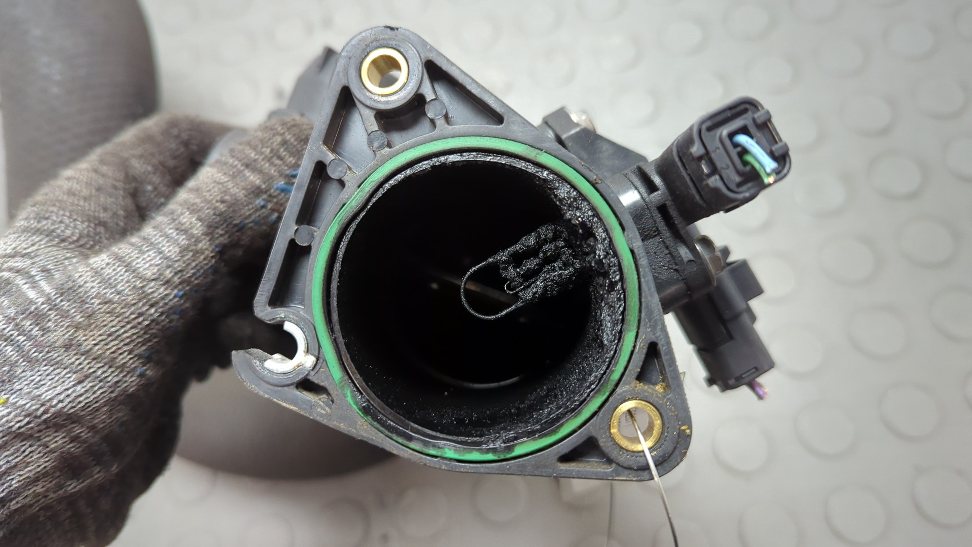 Заслонка дроссельная электрическая