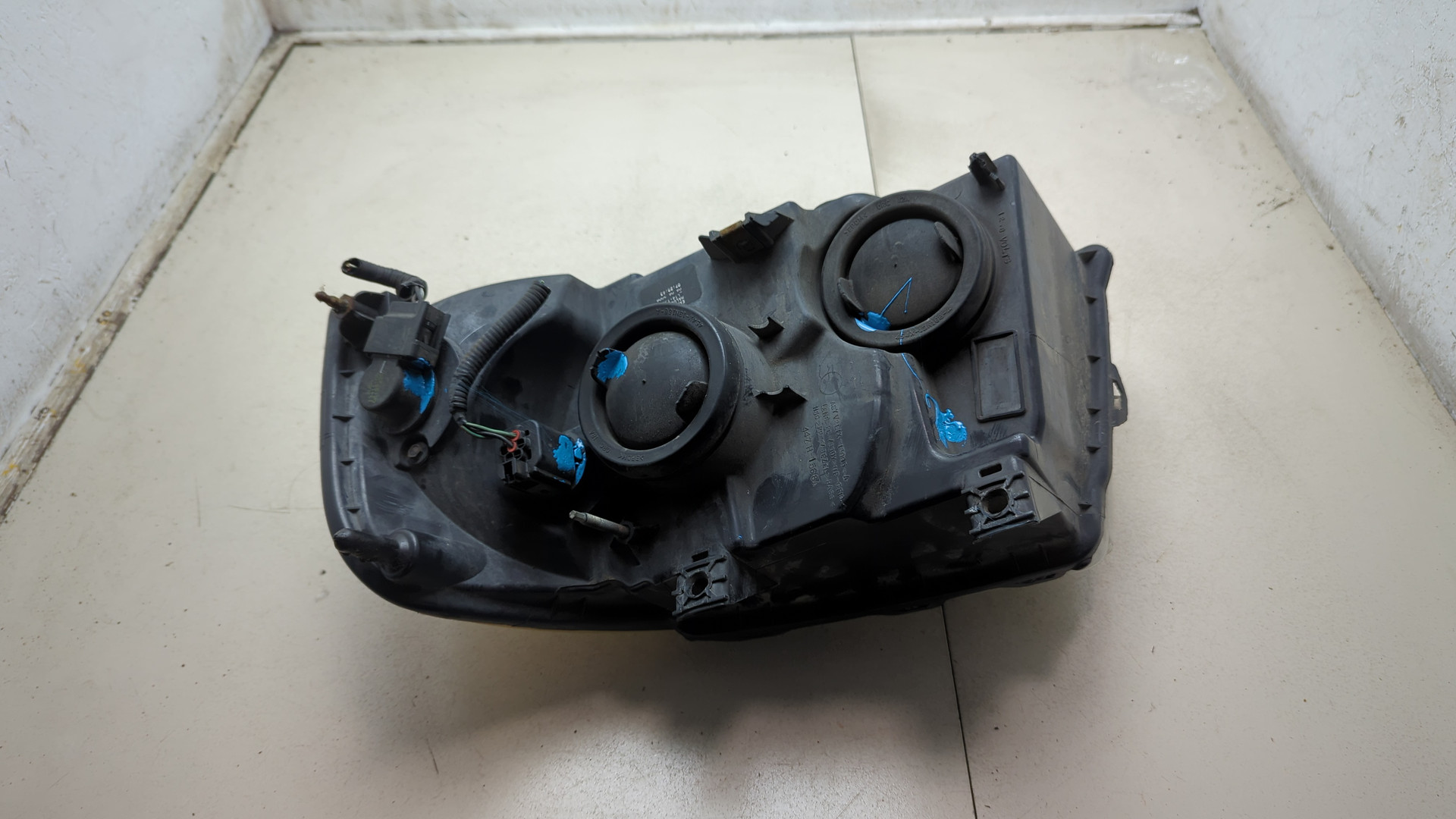 Фара правая