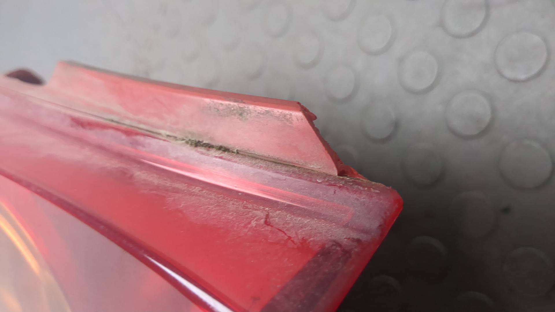 Фонарь задний левый