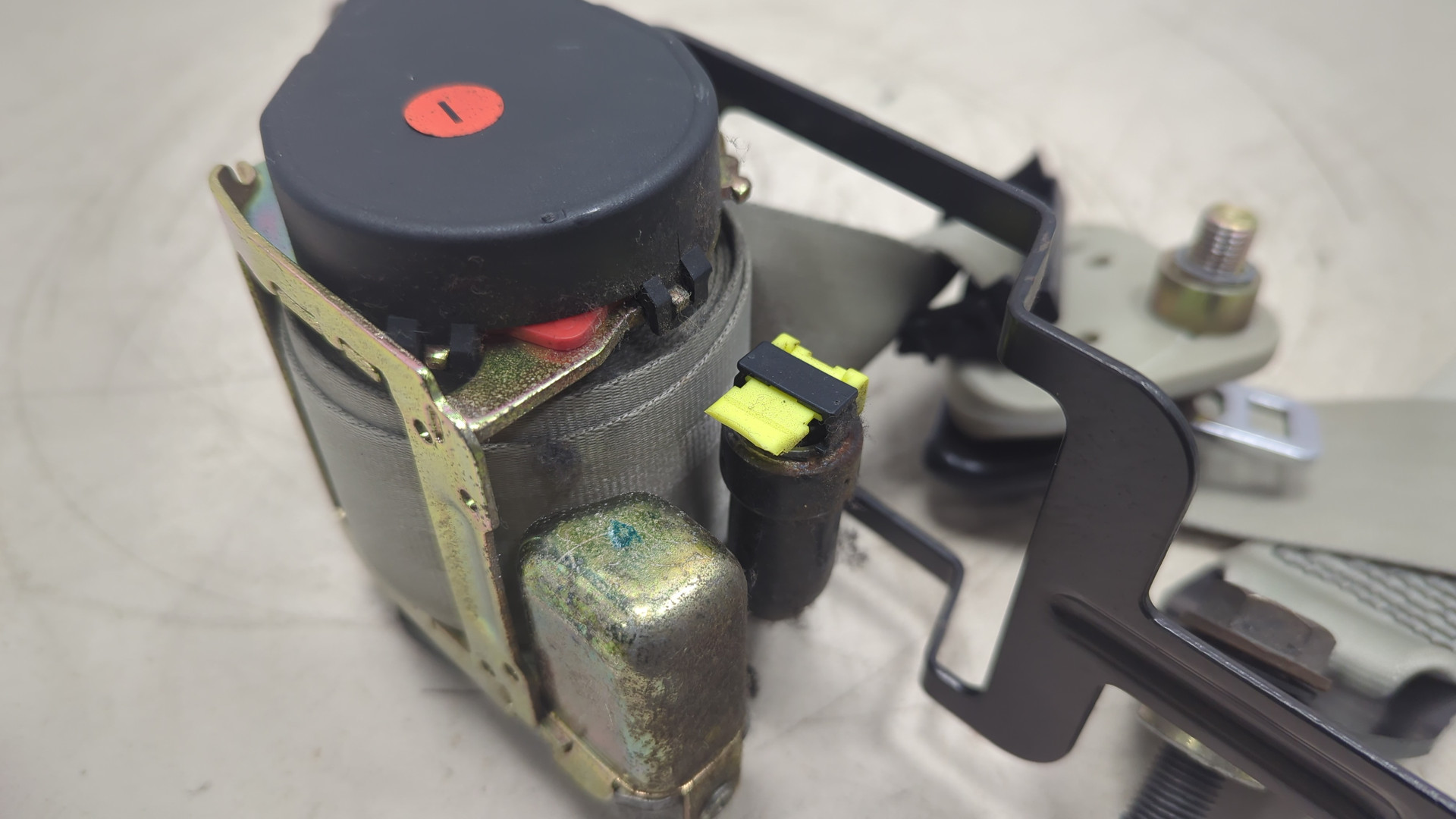 Ремень безопасности