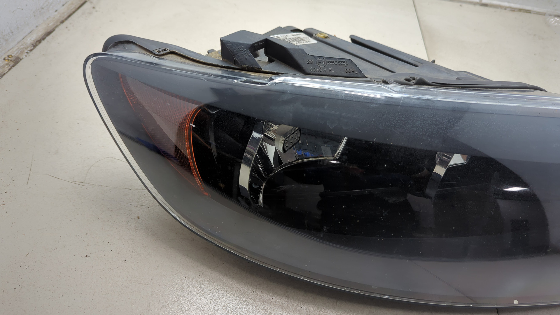 Фара правая