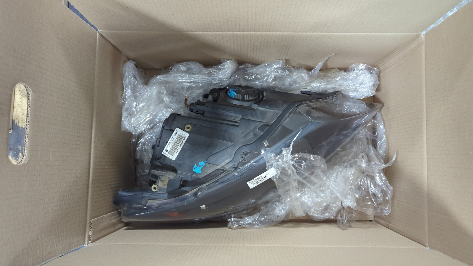 Фара правая