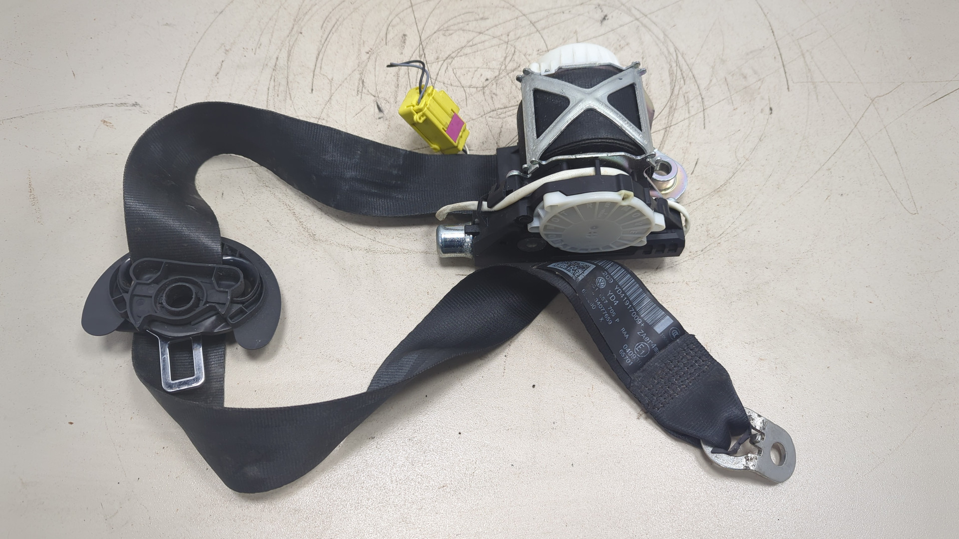 Ремень безопасности