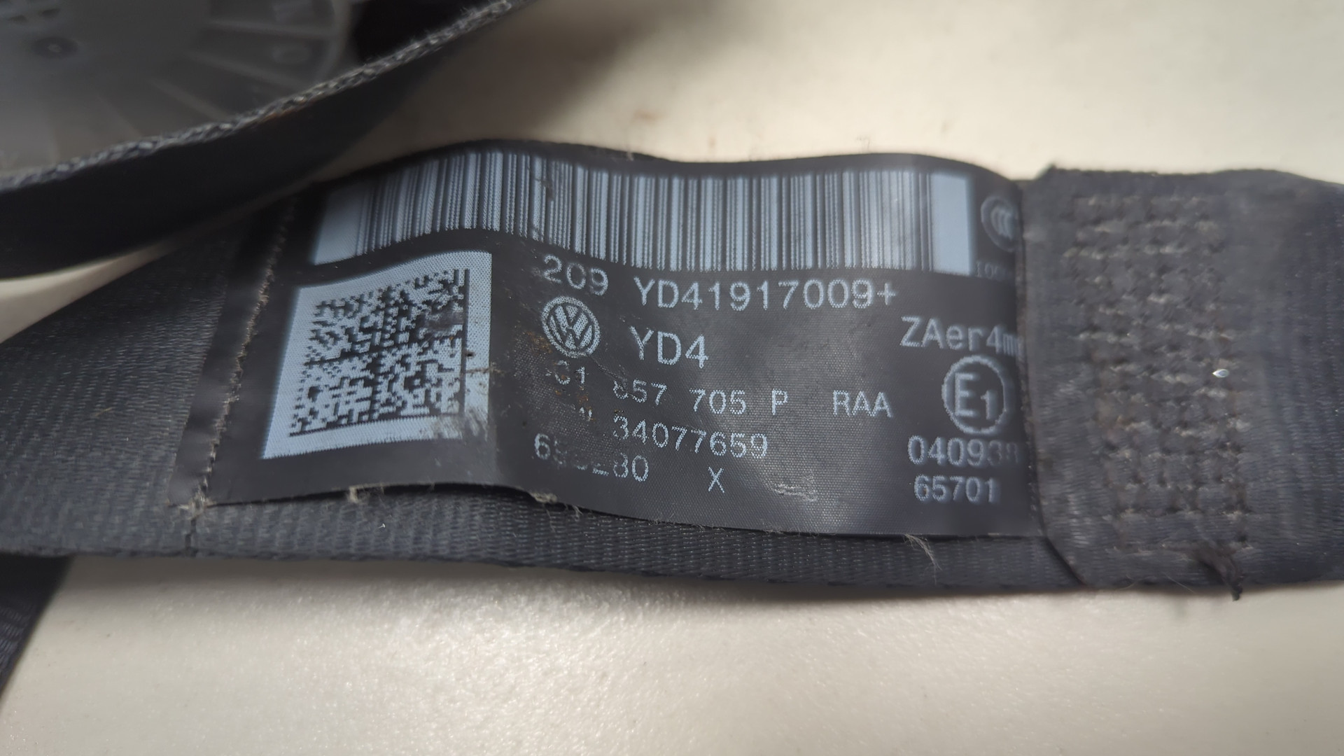 Ремень безопасности