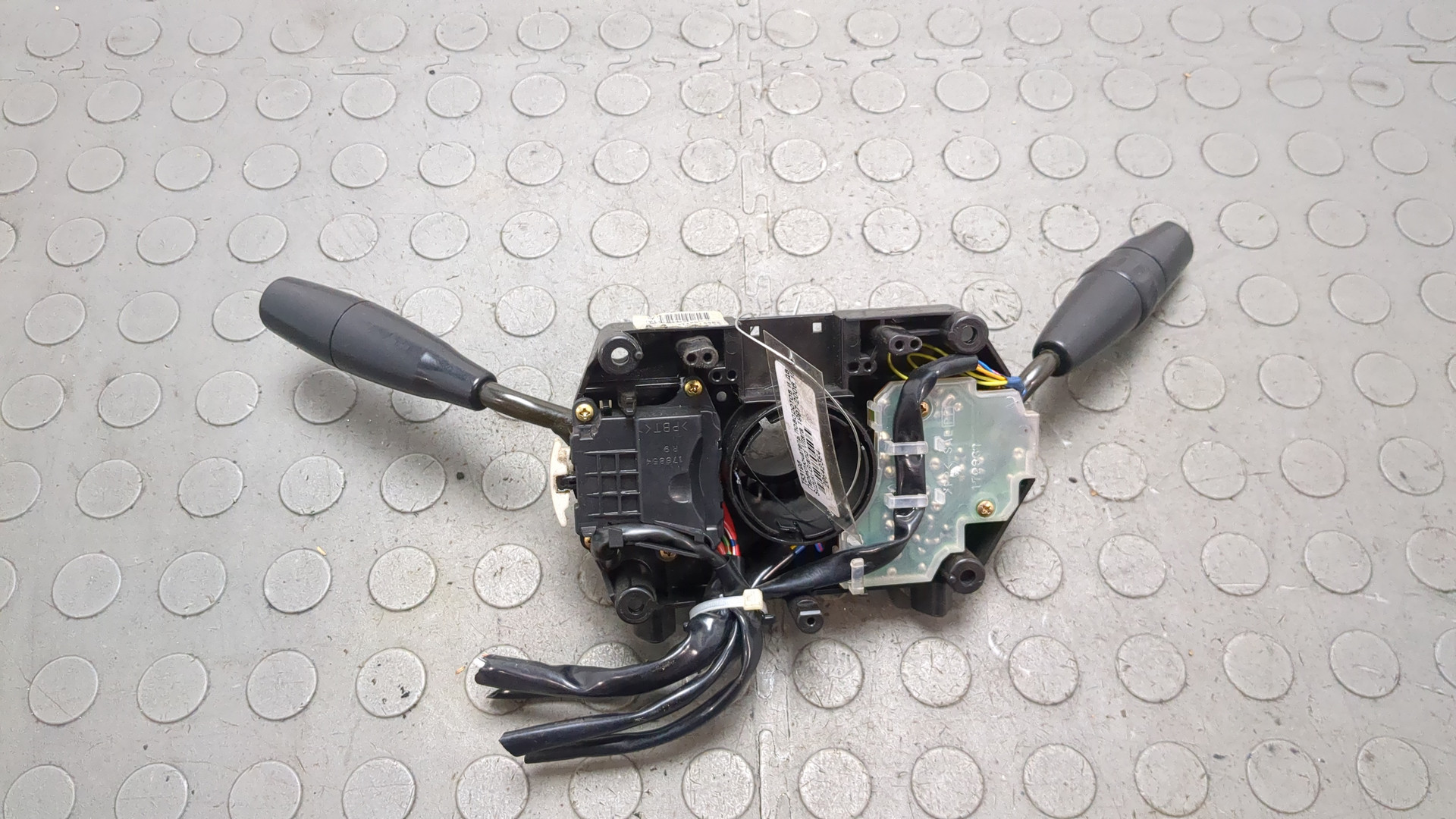 Переключатель подрулевой