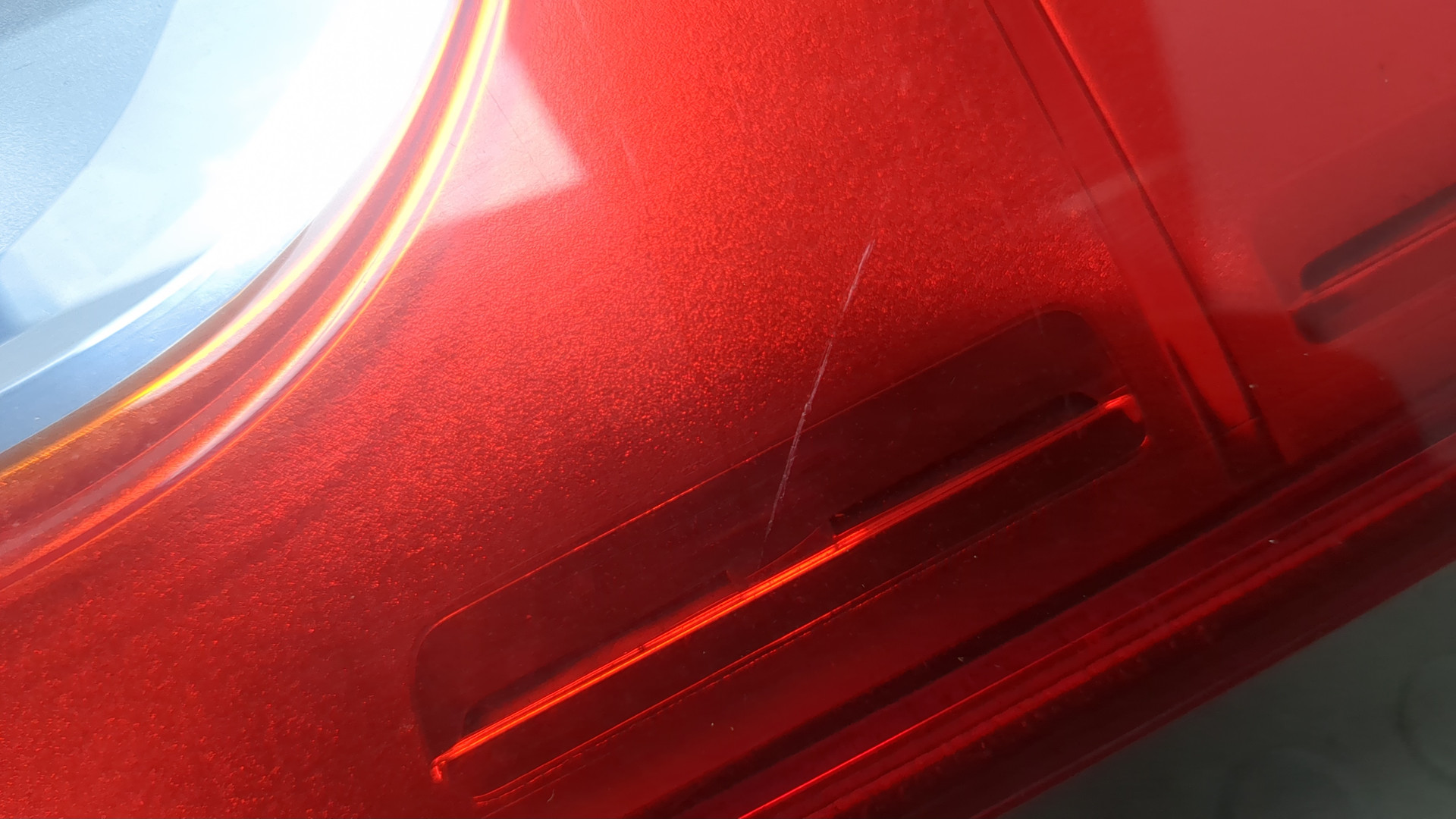 Фонарь задний левый