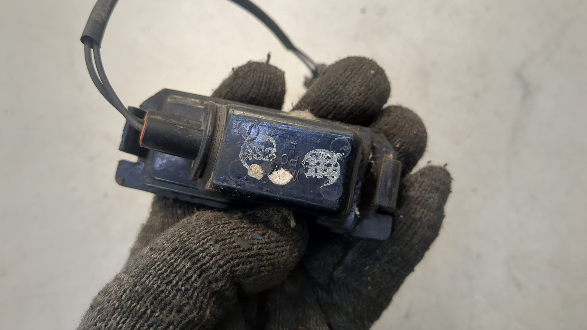 Фонарь подсветки номера