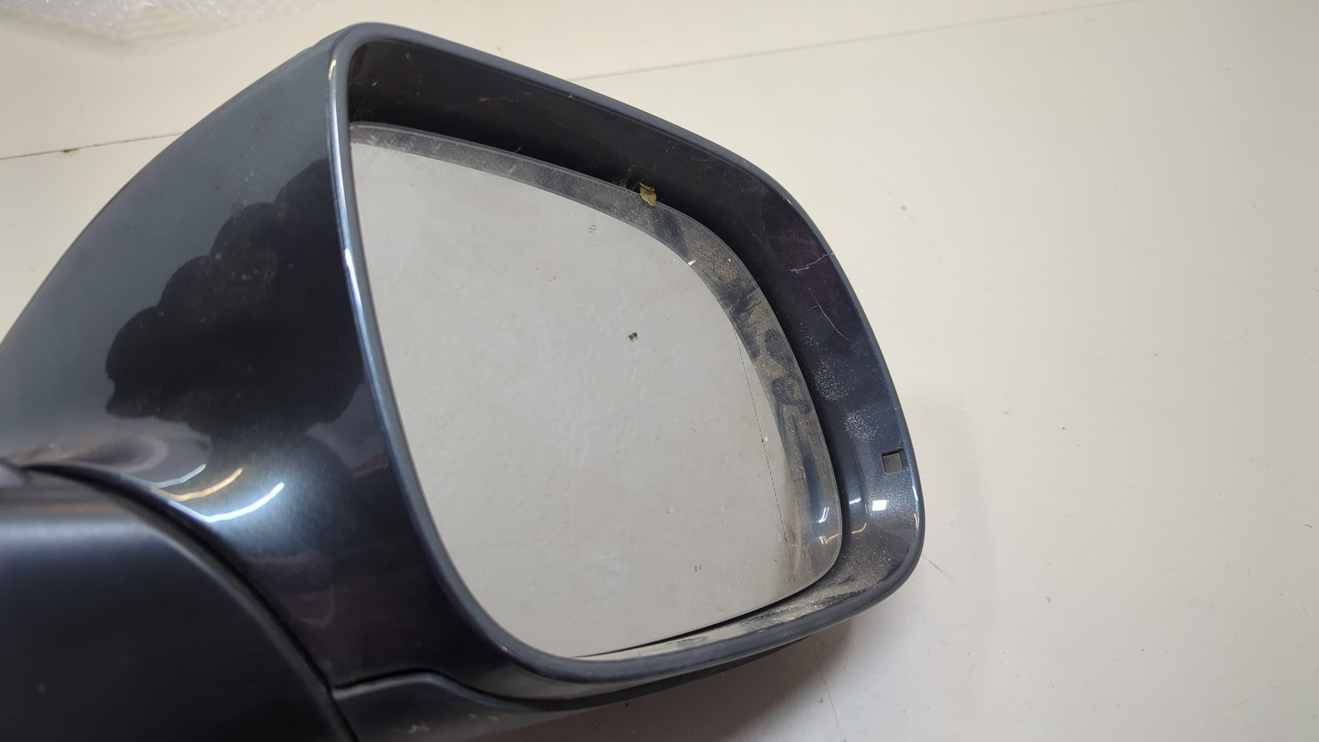 Зеркало правое электрическое