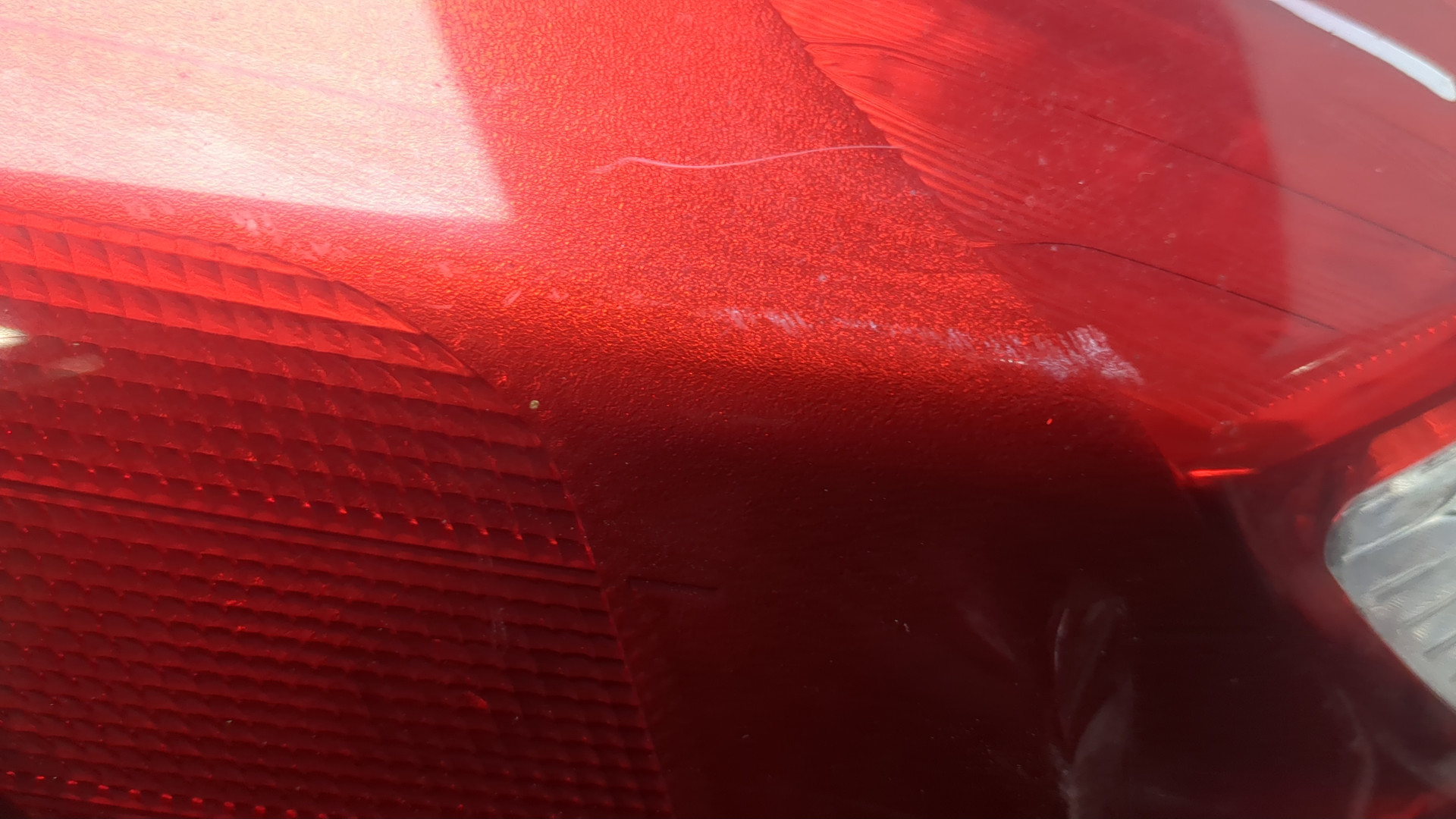 Фонарь задний левый