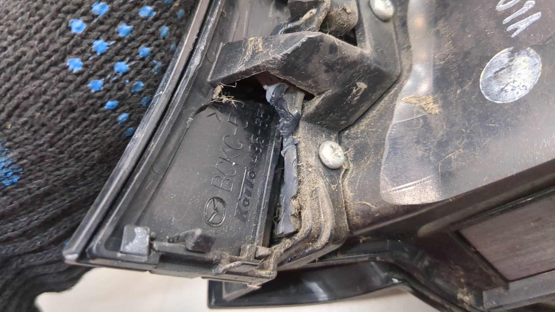 Фонарь задний левый