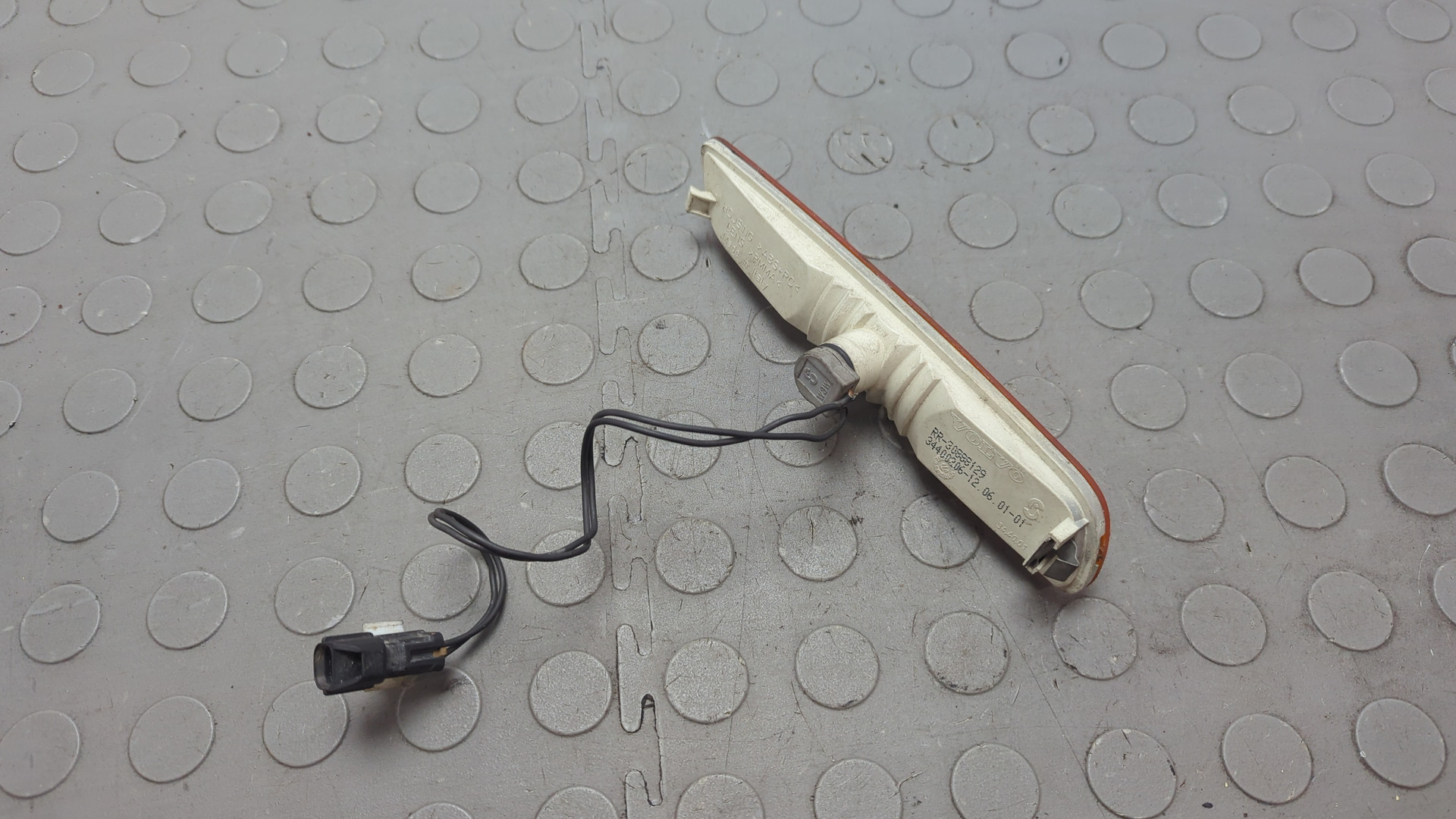 Фара дневного света правая (ходовые огни)