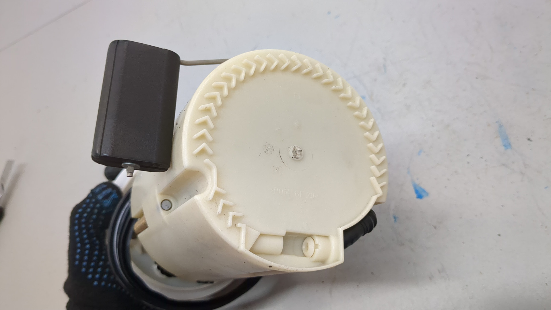 Насос топливный электрический