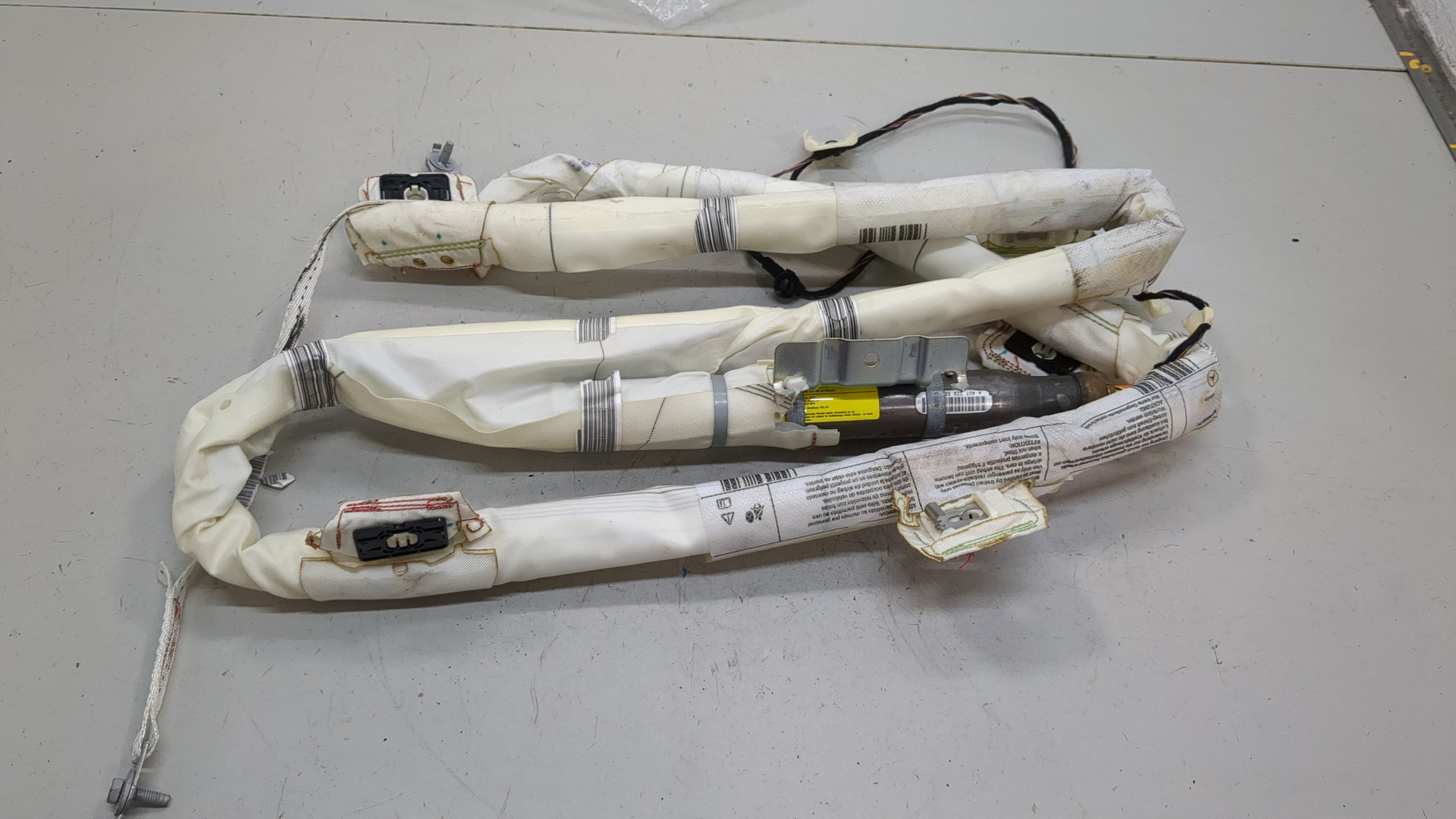 Подушка безопасности боковая (шторка)