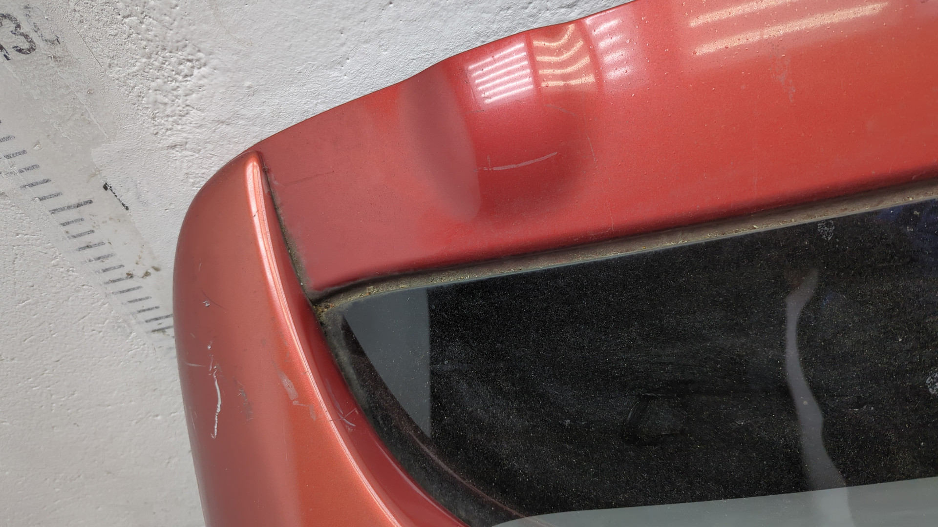 Дверь багажника