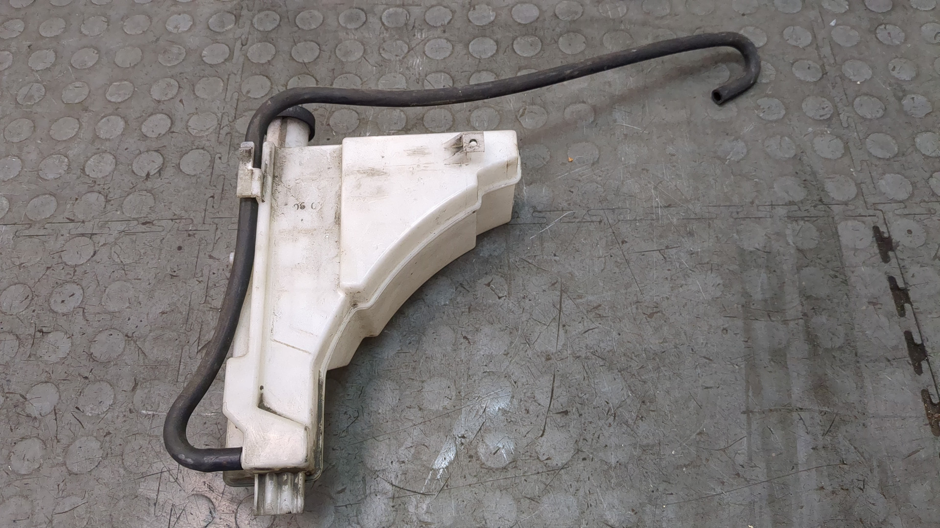 Бачок расширительный