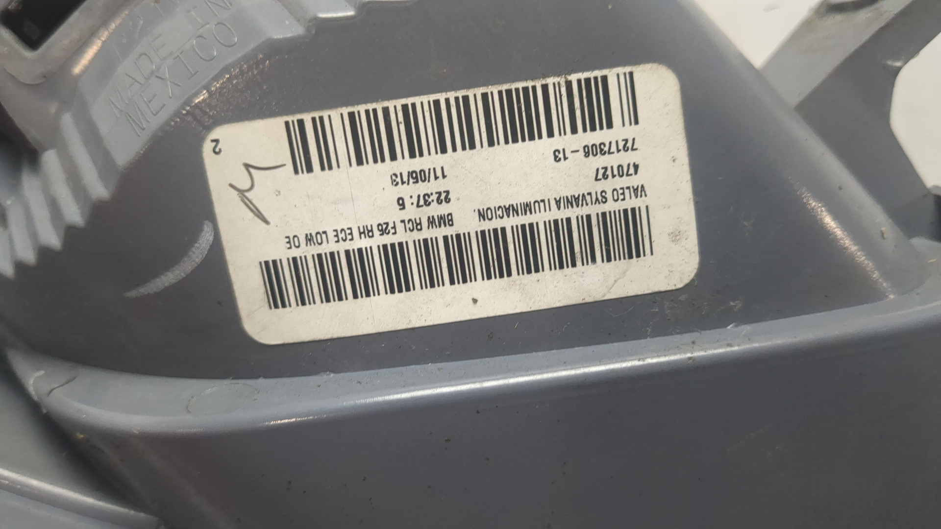 Фонарь задний правый