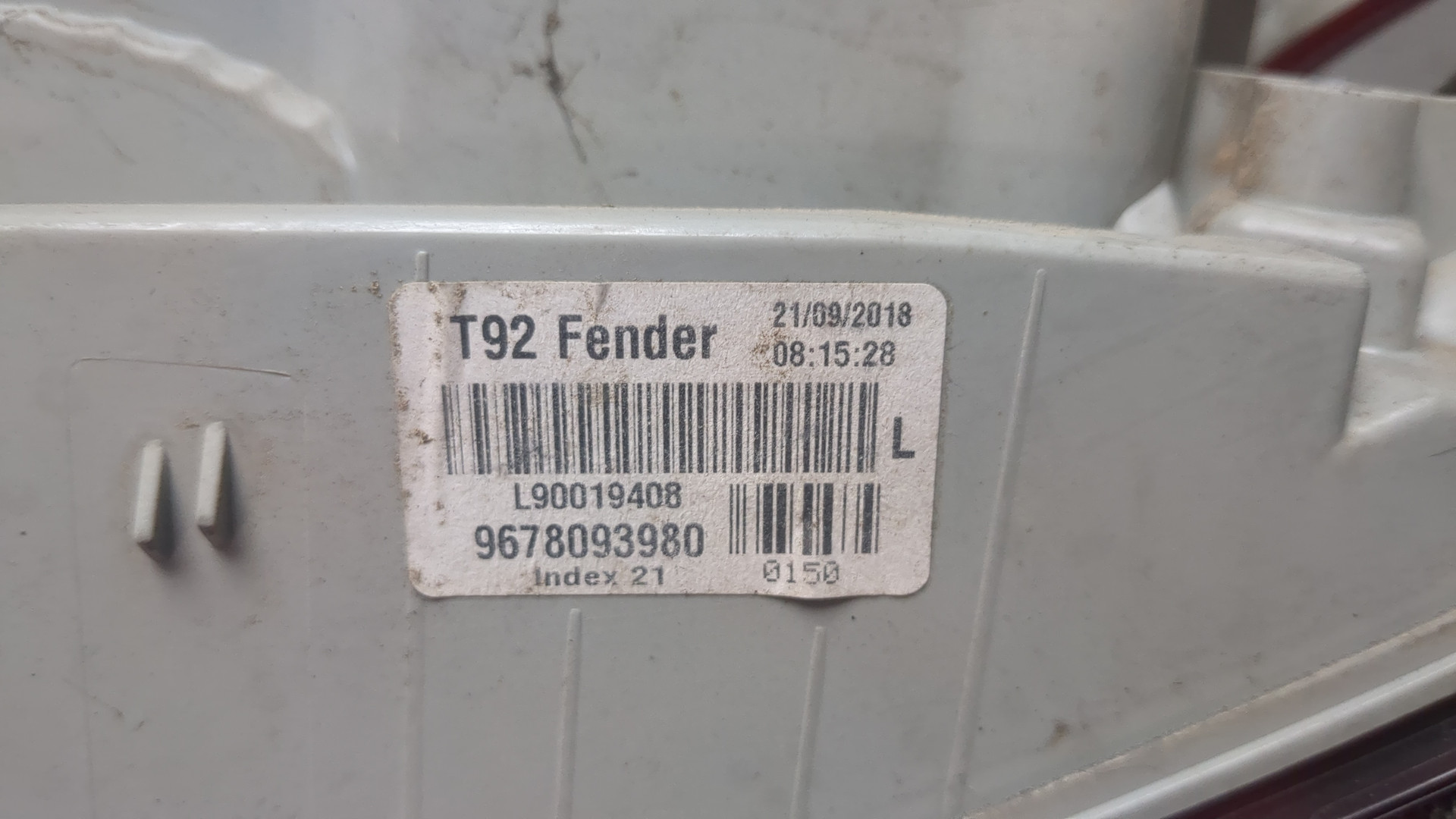 Фонарь задний левый