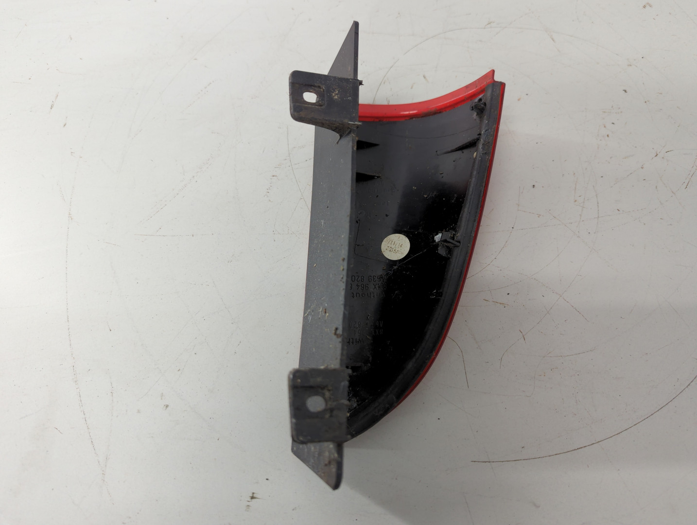 Отражатель в бампер задний правый