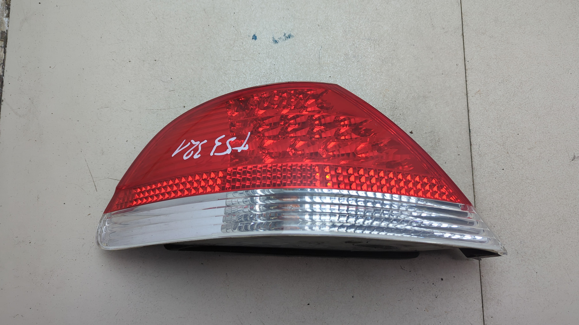 Фонарь задний левый