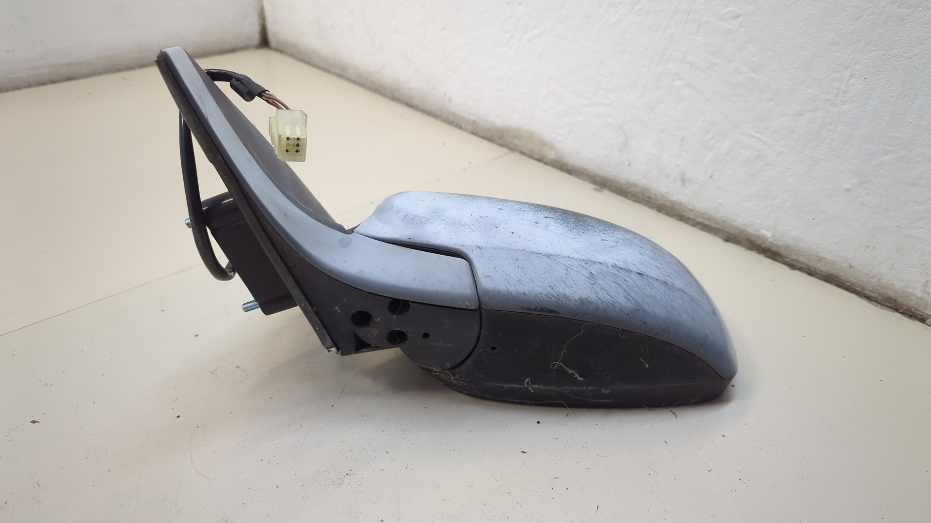 Зеркало левое электрическое