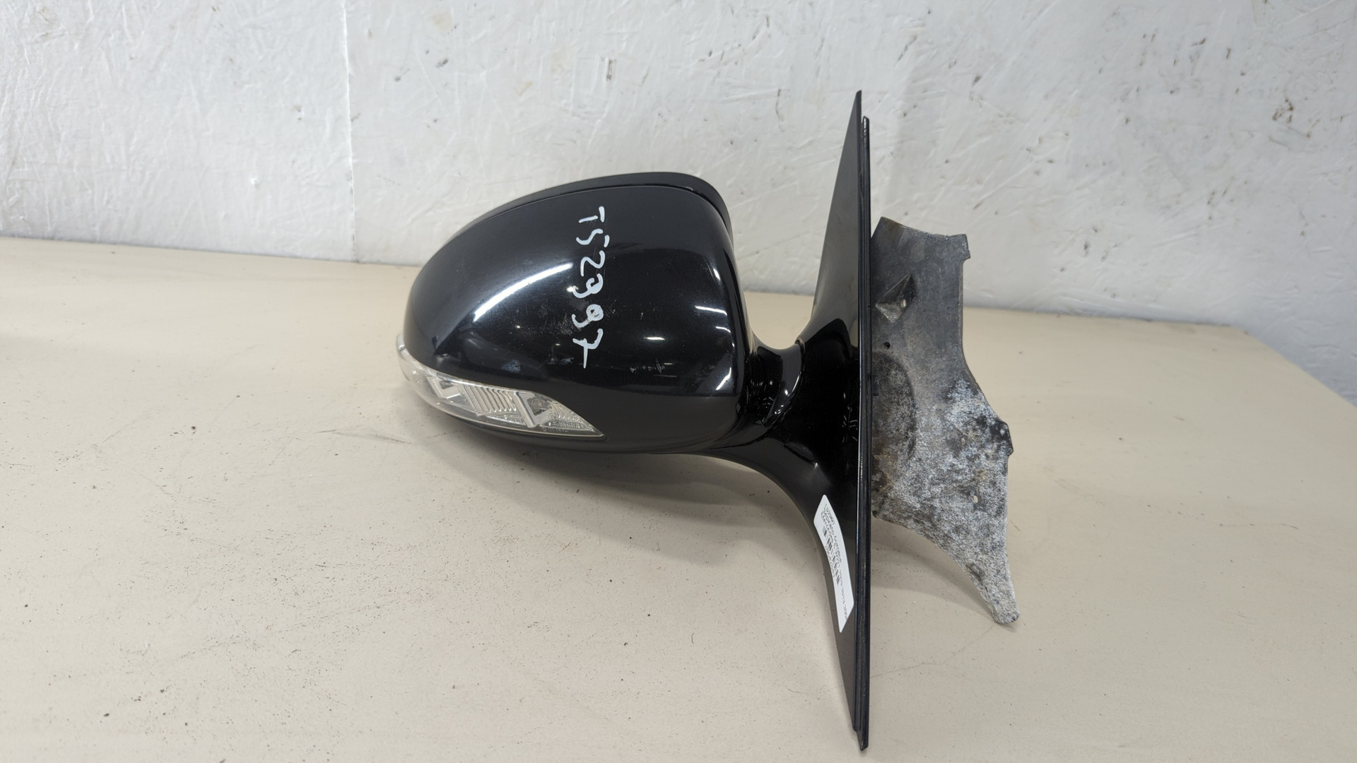 Зеркало правое электрическое