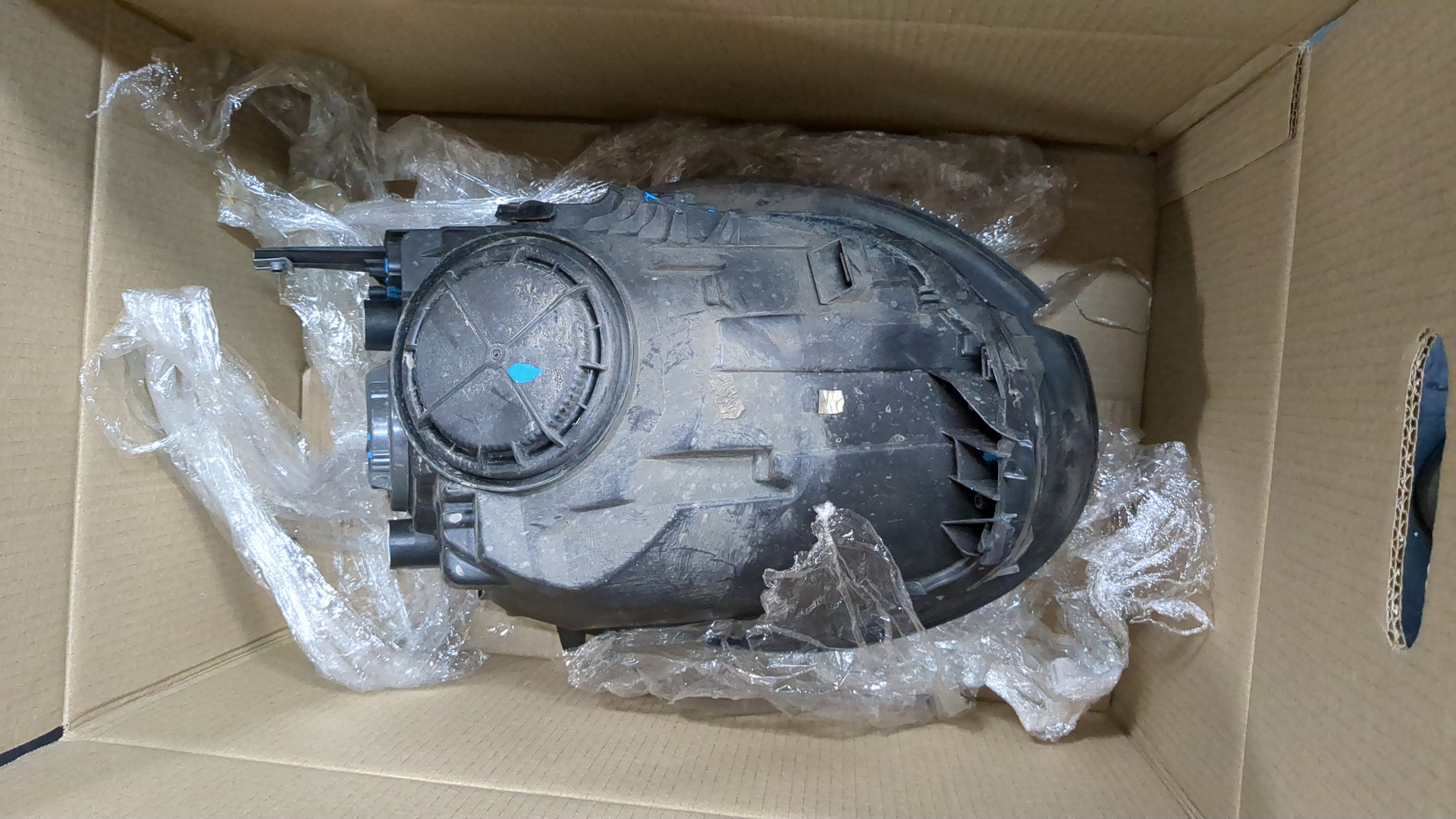 Фара правая