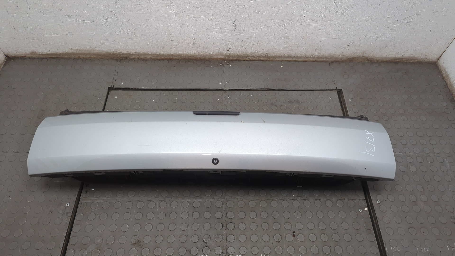 Дверь багажника нижняя (борт)