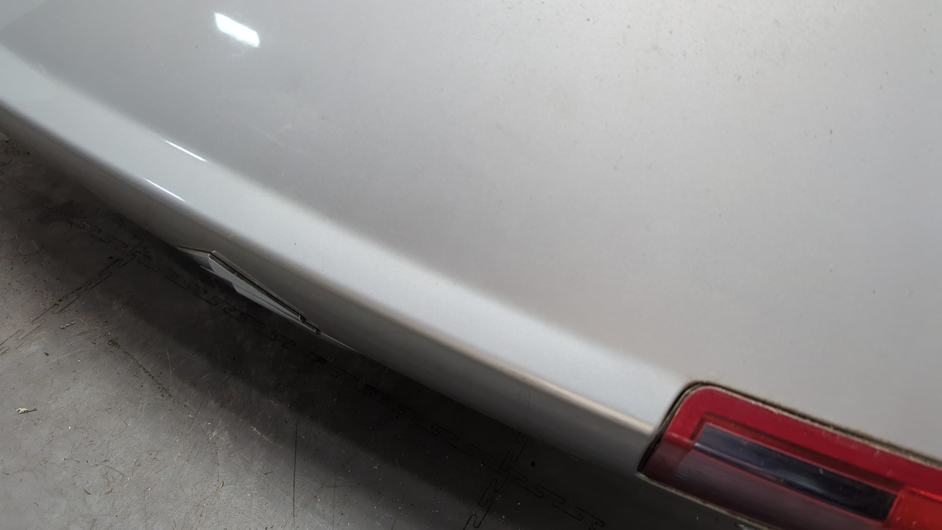 Дверь багажника