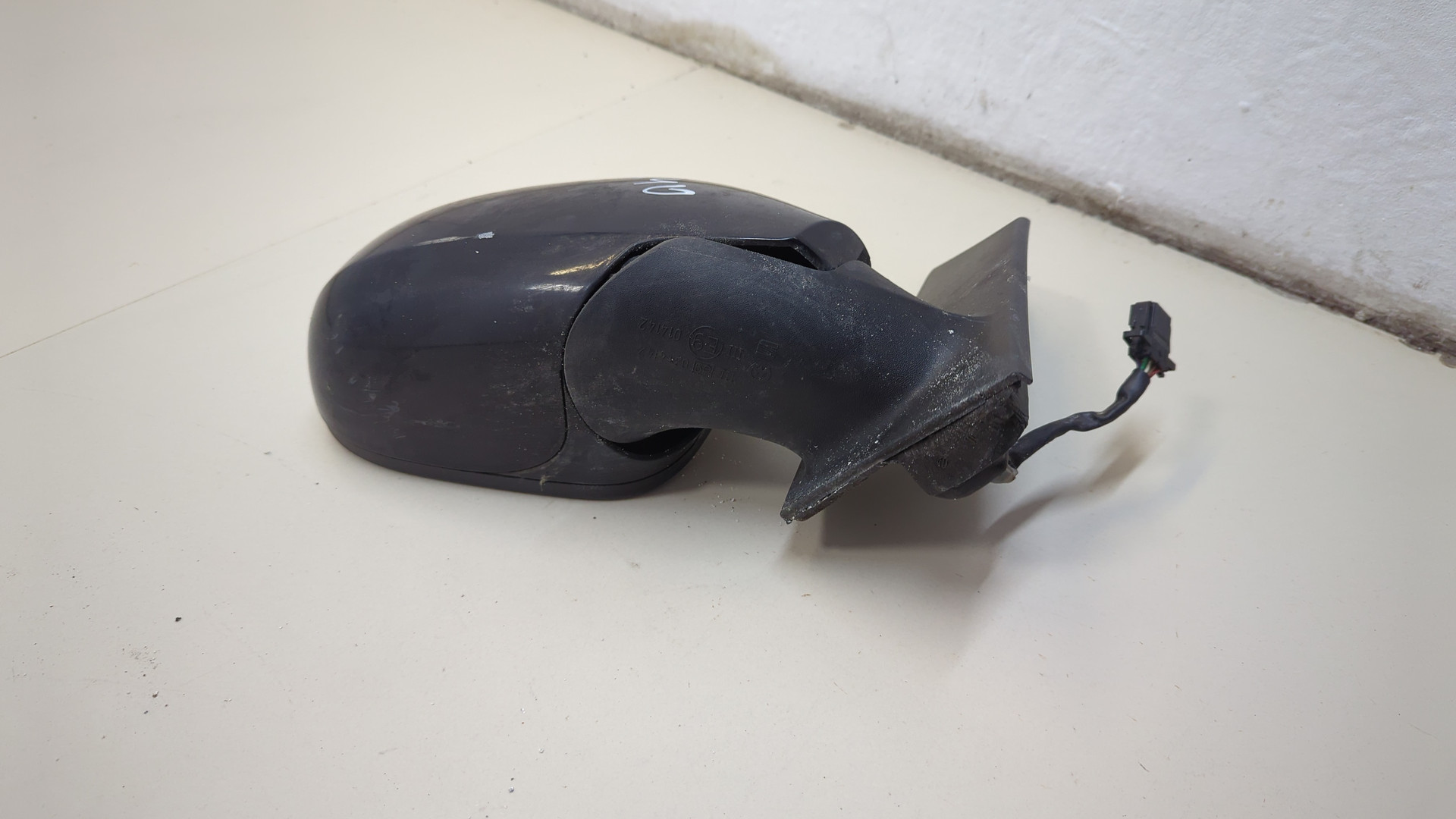 Зеркало правое электрическое