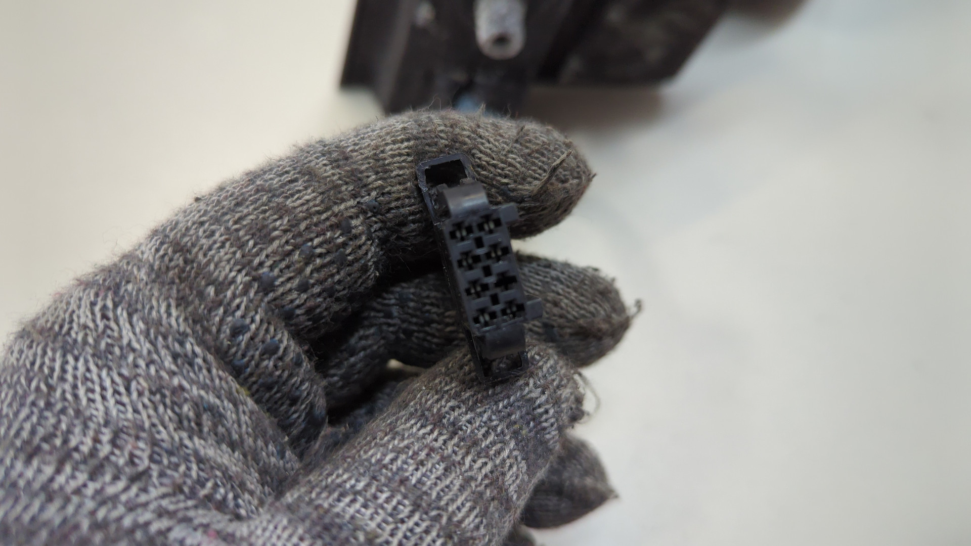 Зеркало правое электрическое