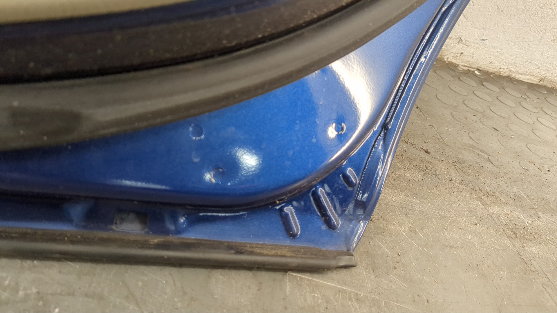 Дверь задняя правая