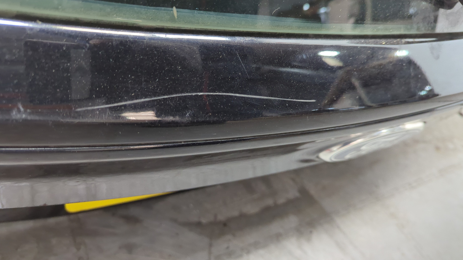 Дверь багажника