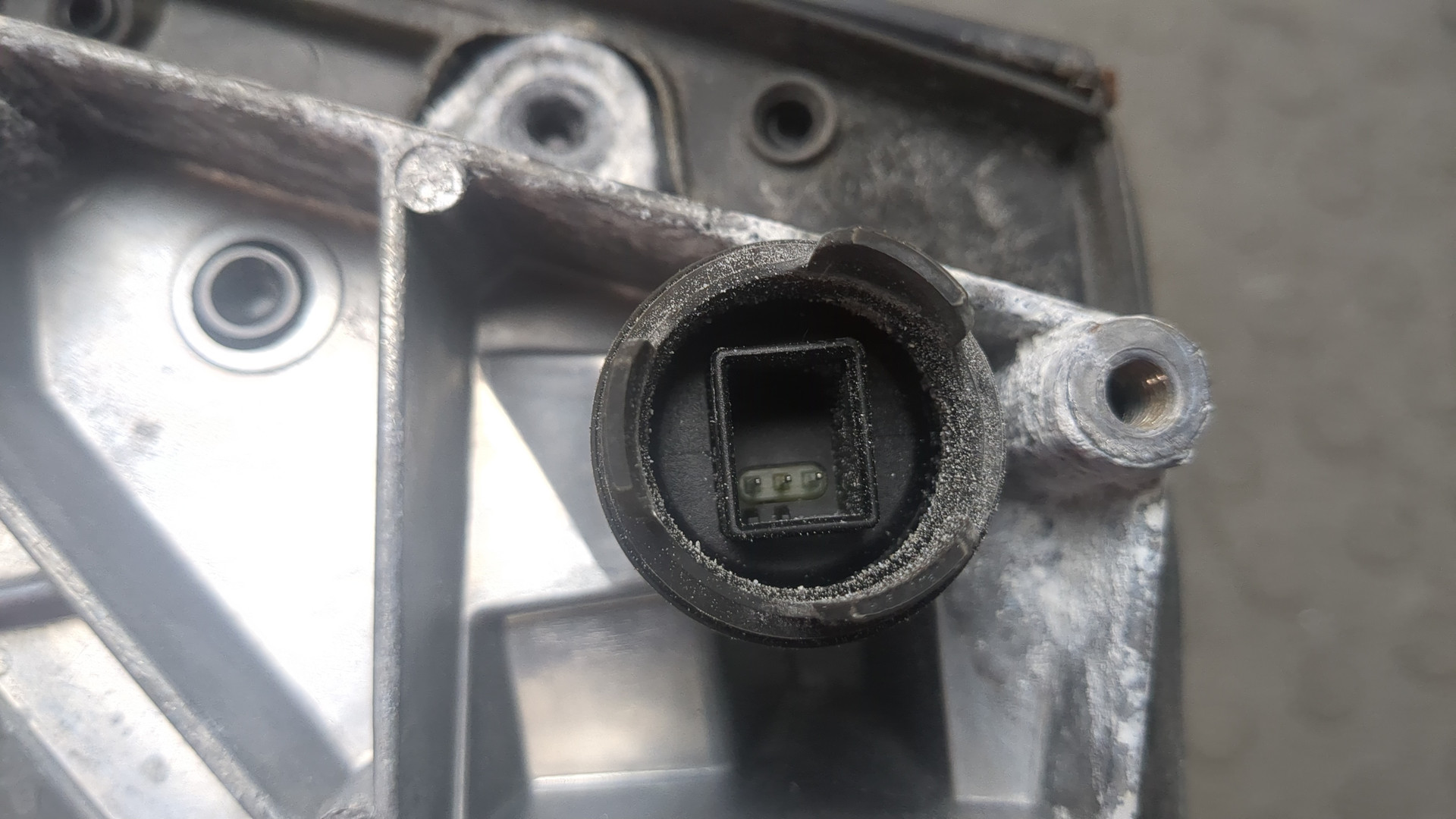 Зеркало правое электрическое